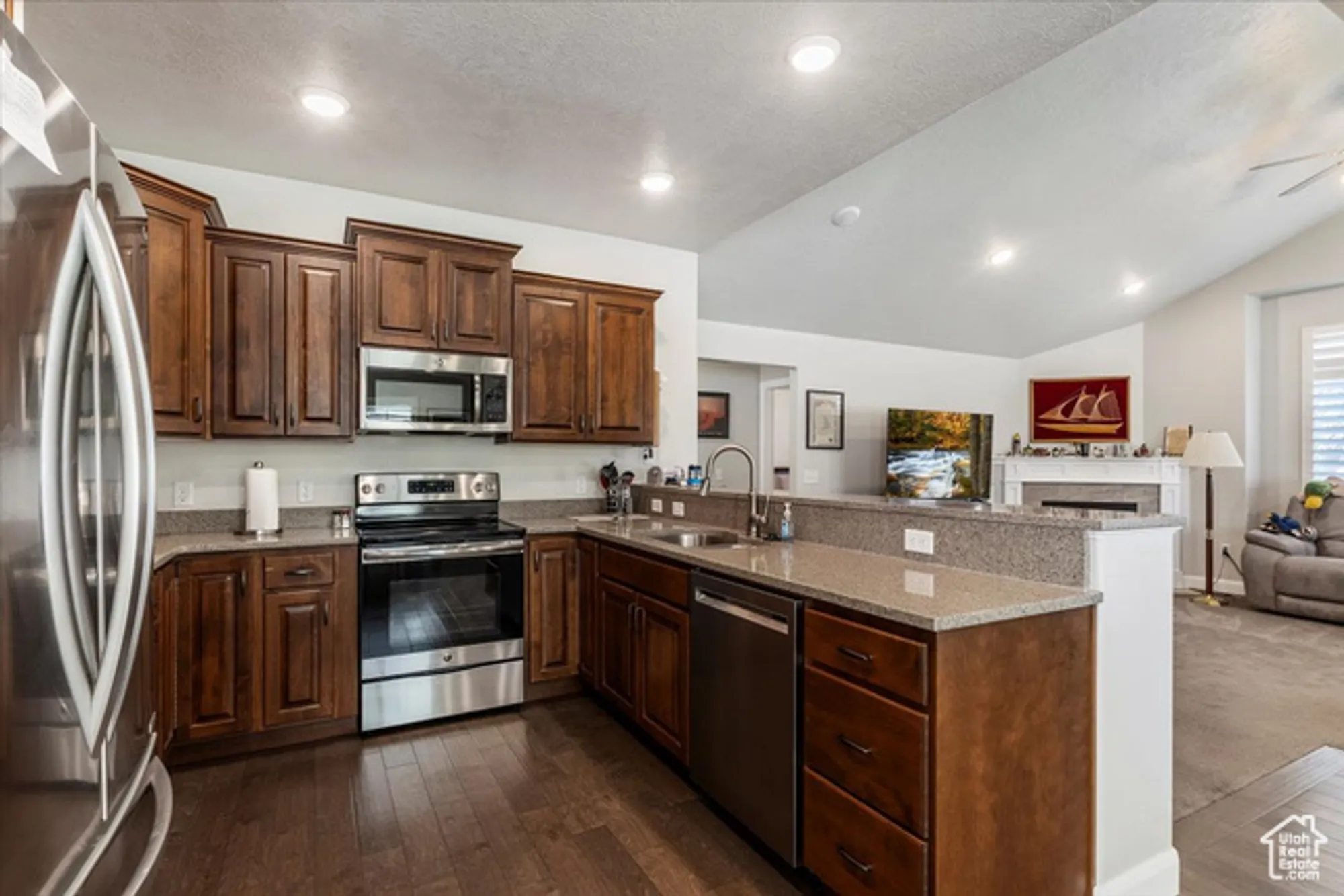 Property Slideshow image 14 of 42 | 1204 s 50 e unit e 1, Lehi, UT, 84043