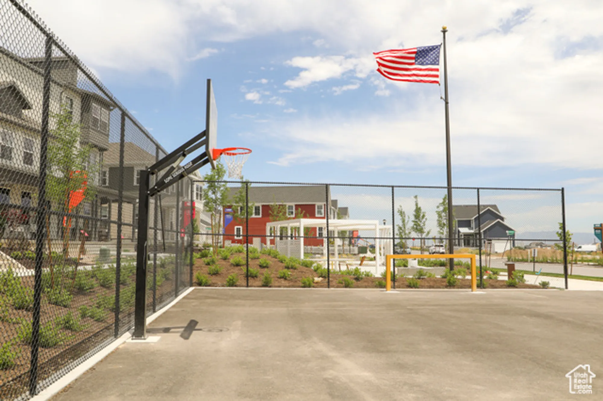 Property Slideshow image 15 of 24 | 5263 w reventon dr # 404, South Jordan, UT, 84009