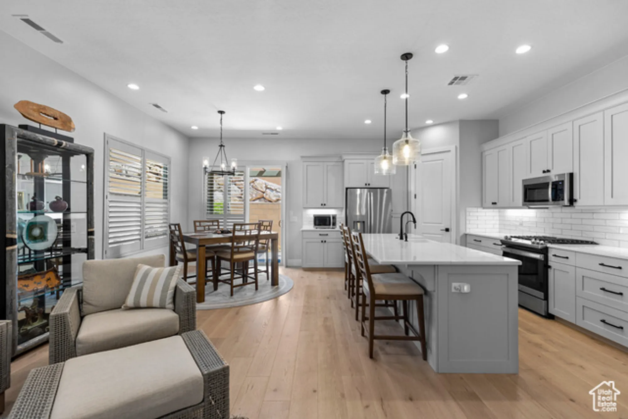 Property Slideshow image 10 of 39 | 4737 s purcell dr, St George, UT, 84790