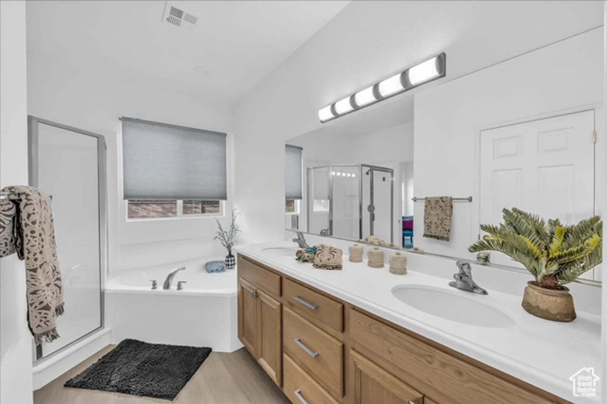 Property Slideshow image 22 of 25 | 1667 morane manor dr, St George, UT, 84790