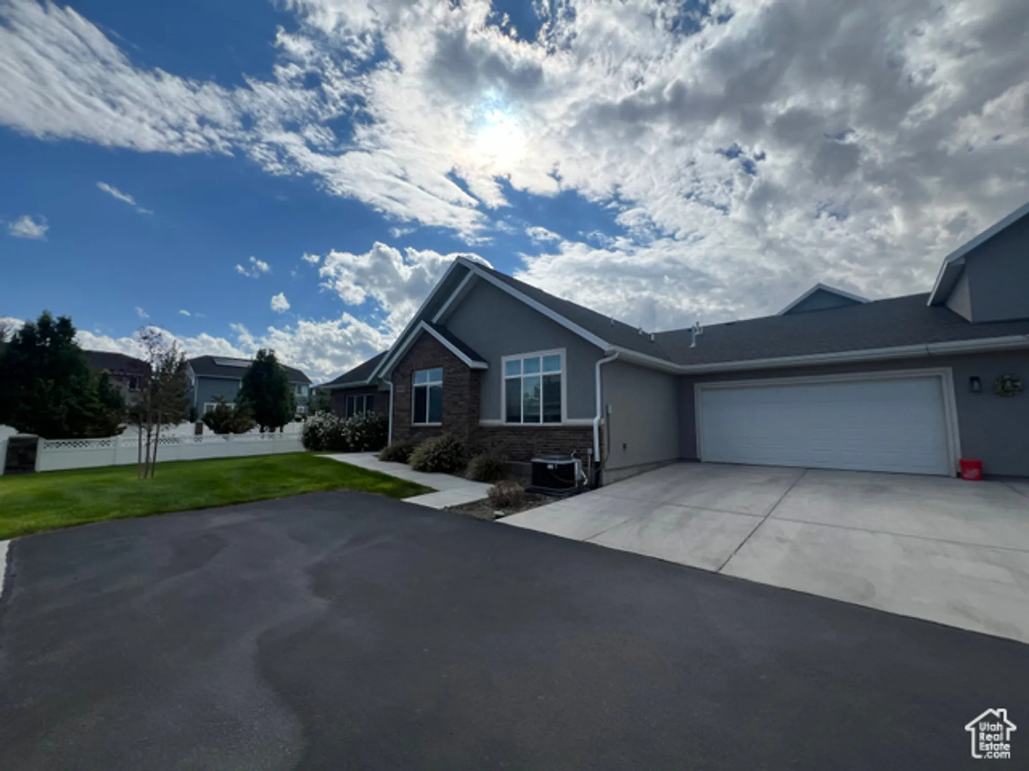 Property Slideshow image 2 of 28 | 5487 w ore cart way c, Herriman, UT, 84096