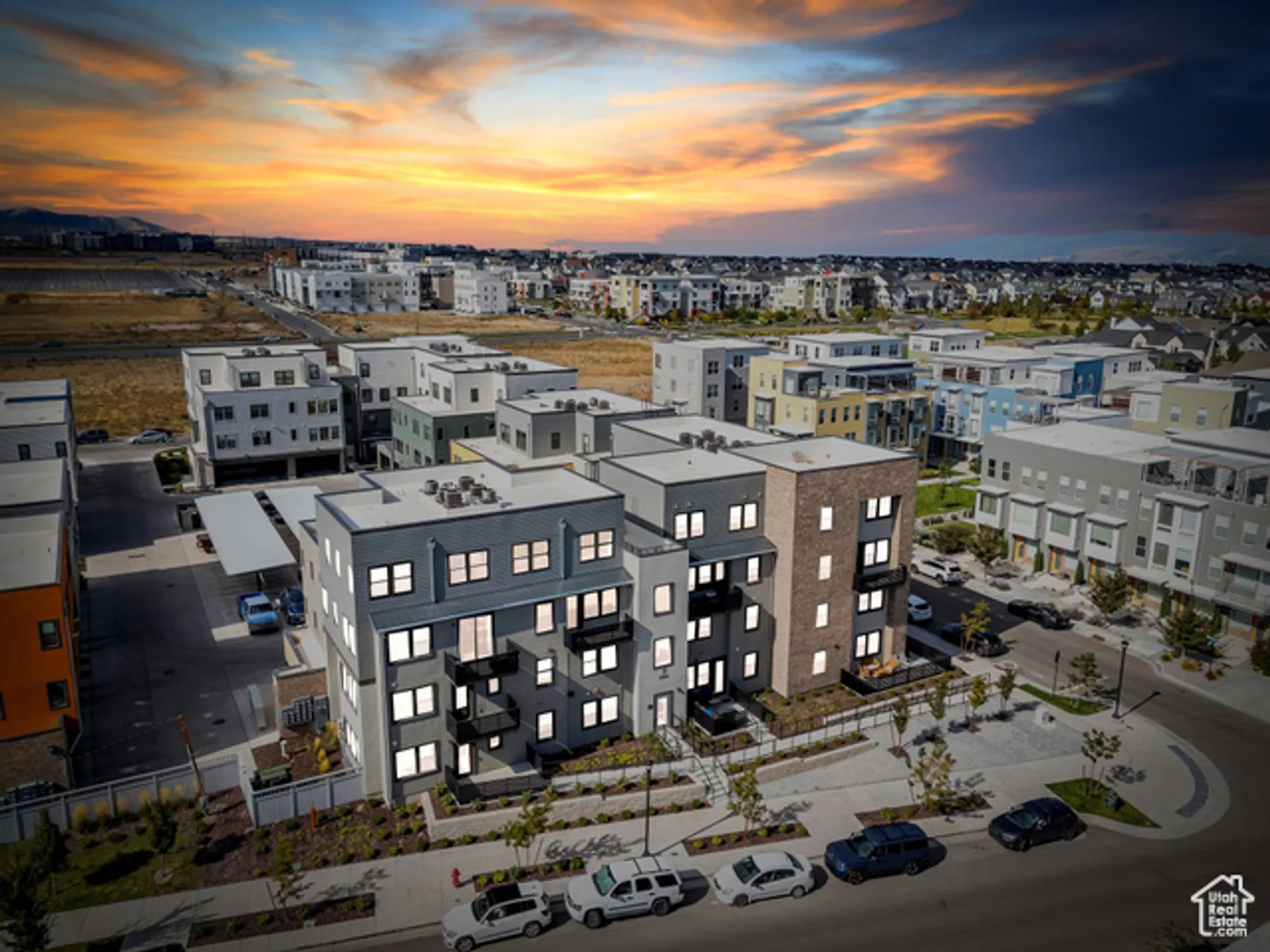 Property Slideshow image 33 of 42 | 5192 w black twig dr # d101, South Jordan, UT, 84009