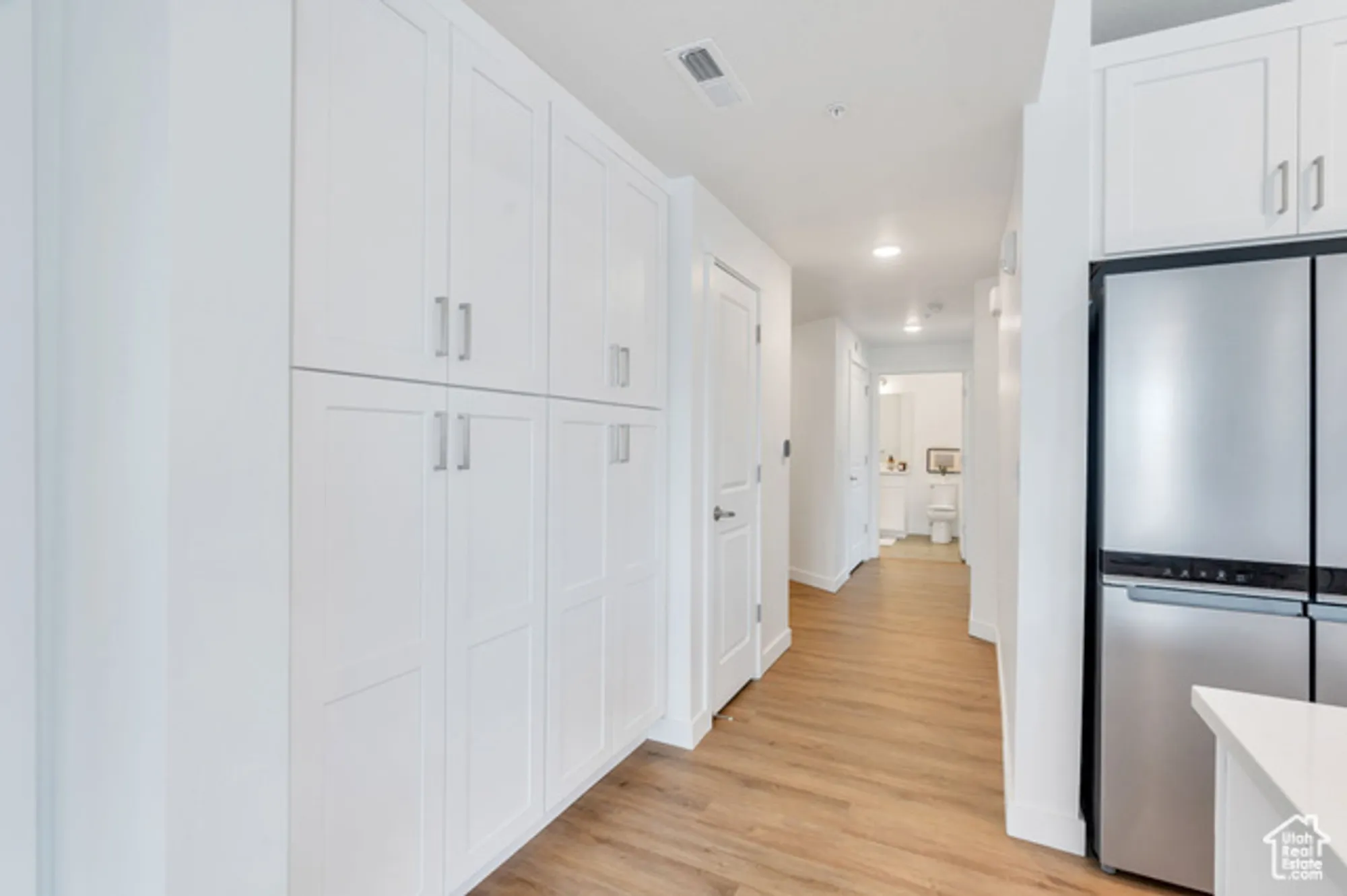 Property Slideshow image 7 of 42 | 5192 w black twig dr # d101, South Jordan, UT, 84009