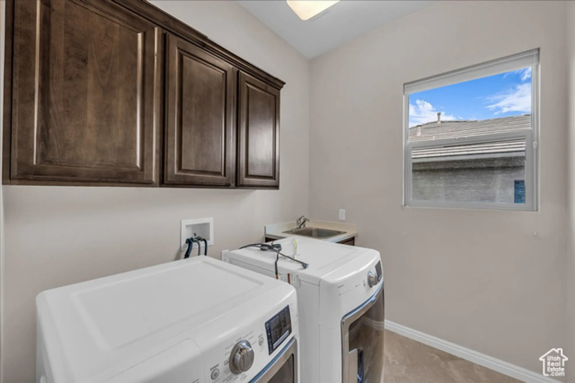 Property Slideshow image 10 of 23 | 1915 w sunstar dr, St George, UT, 84790