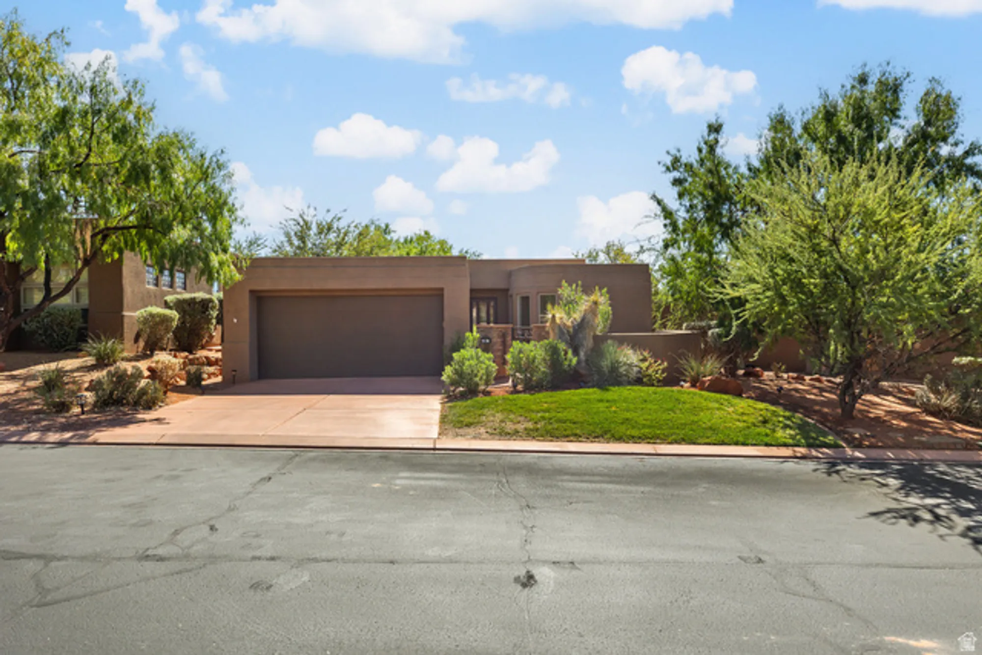 Property Slideshow image 31 of 40 | 2255 n tuweap dr 58, St George, UT, 84770