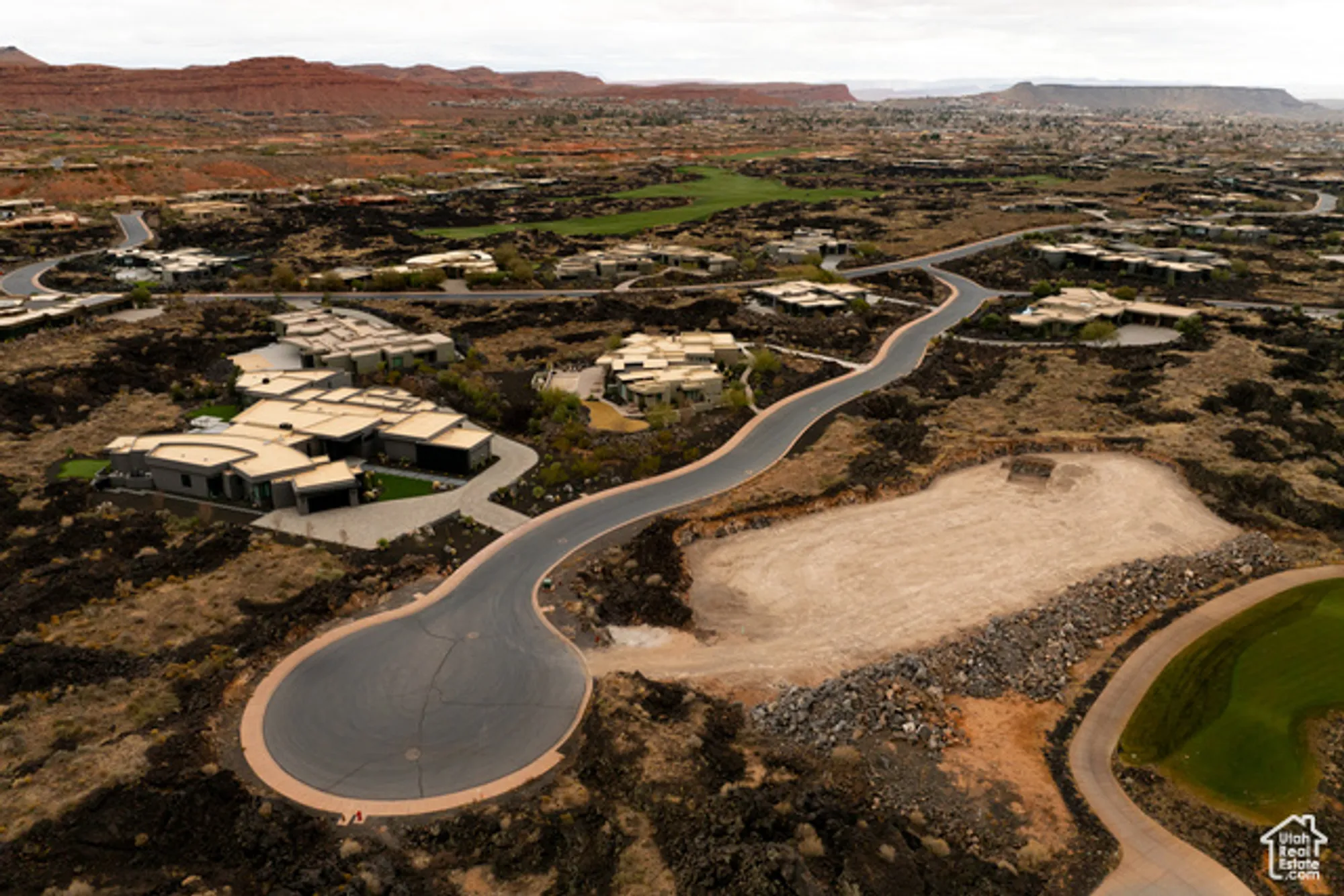 Property Slideshow image 15 of 25 | 2589 n kiva cir, St George, UT, 84770