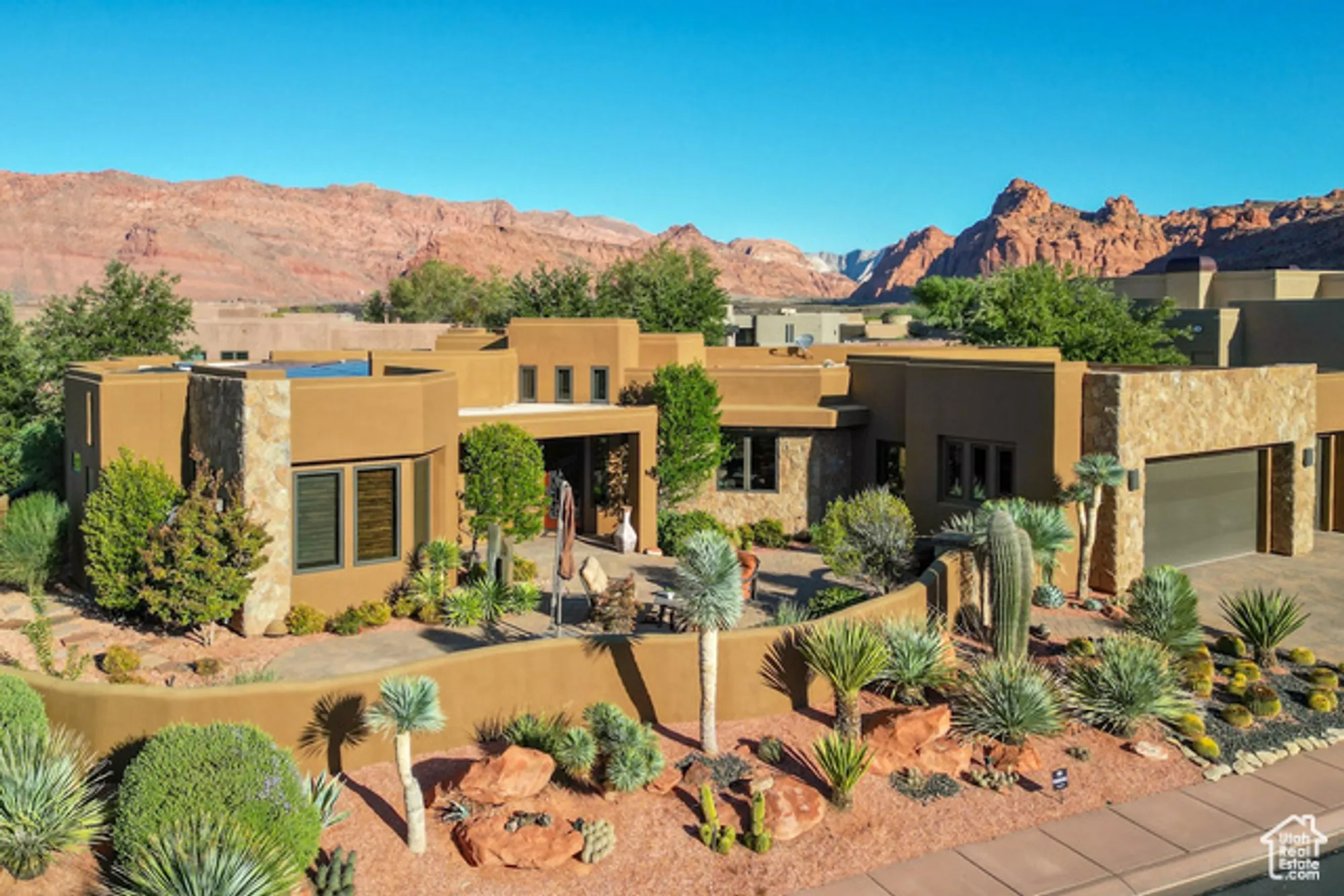 Property Slideshow image 49 of 54 | 3052 n snow canyon pkwy unit 139, St George, UT, 84770