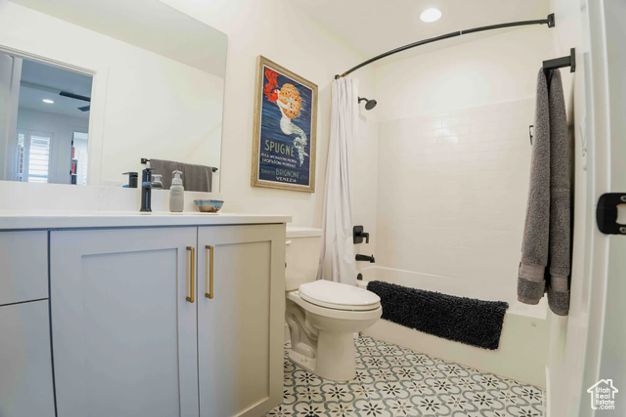 Property Slideshow image 19 of 28 | 4779 s purcell dr, St George, UT, 84790