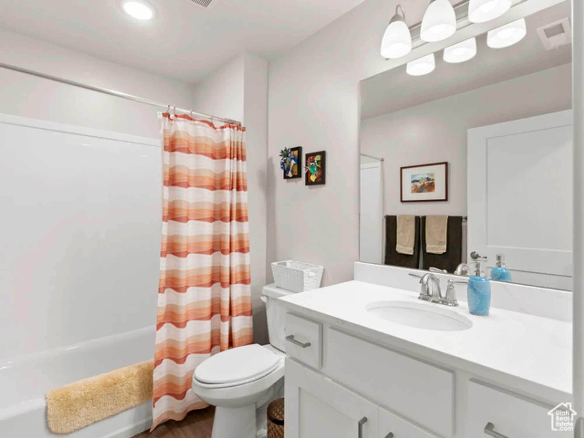 Property Slideshow image 17 of 40 | 462 s iron shoe ln b, Saratoga Springs, UT, 84045