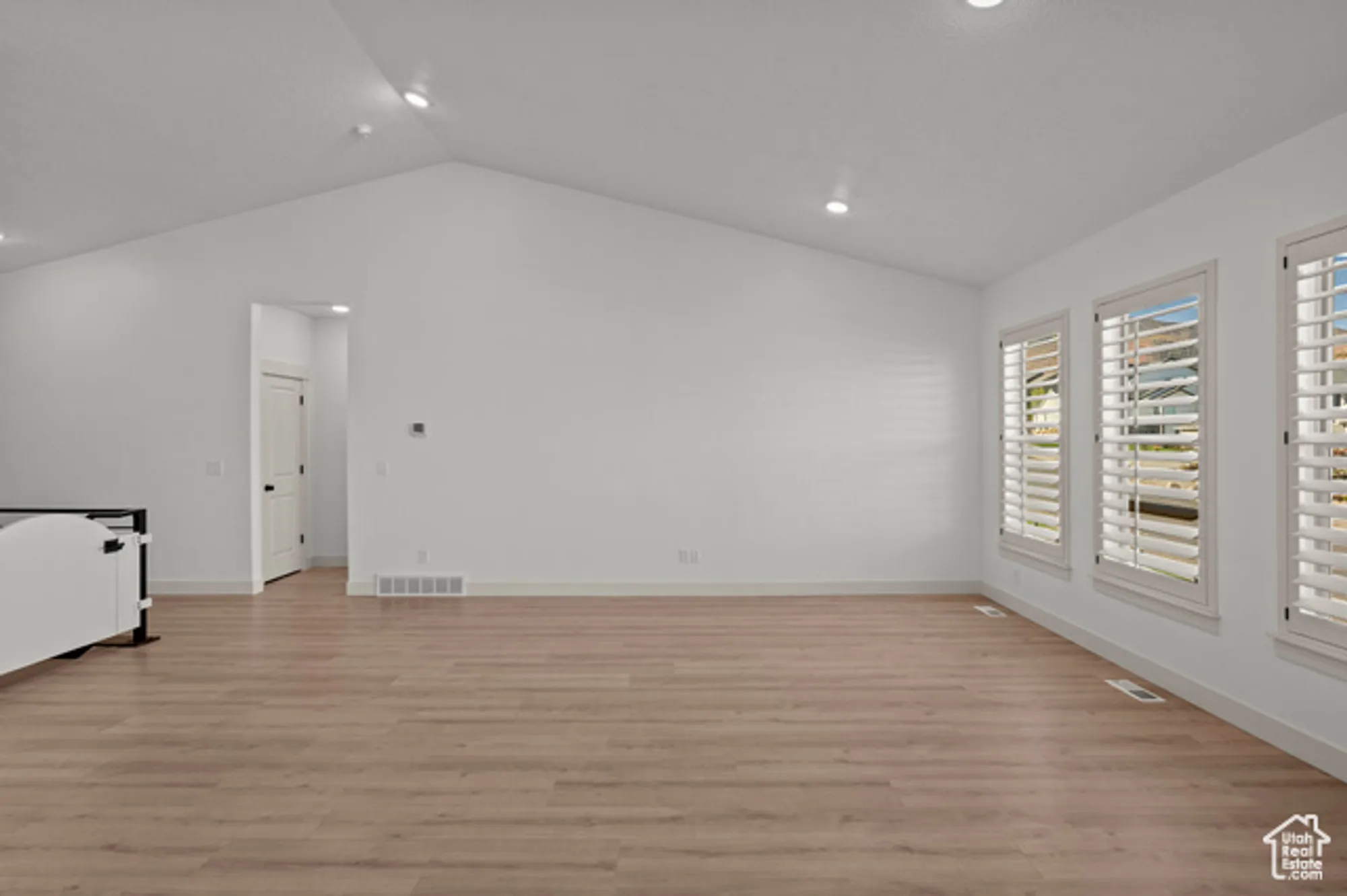 Property Slideshow image 6 of 46 | 85 n parkside loop, Elk Ridge, UT, 84651