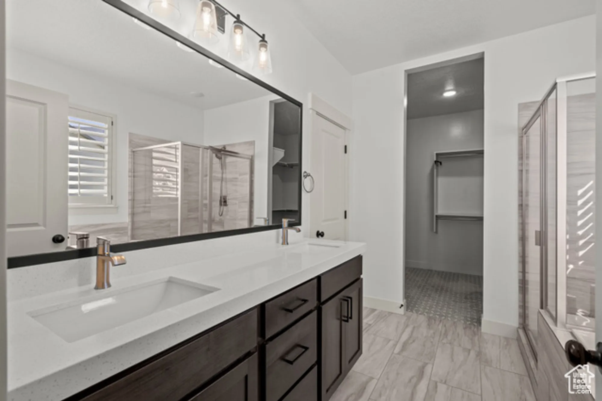 Property Slideshow image 21 of 46 | 85 n parkside loop, Elk Ridge, UT, 84651