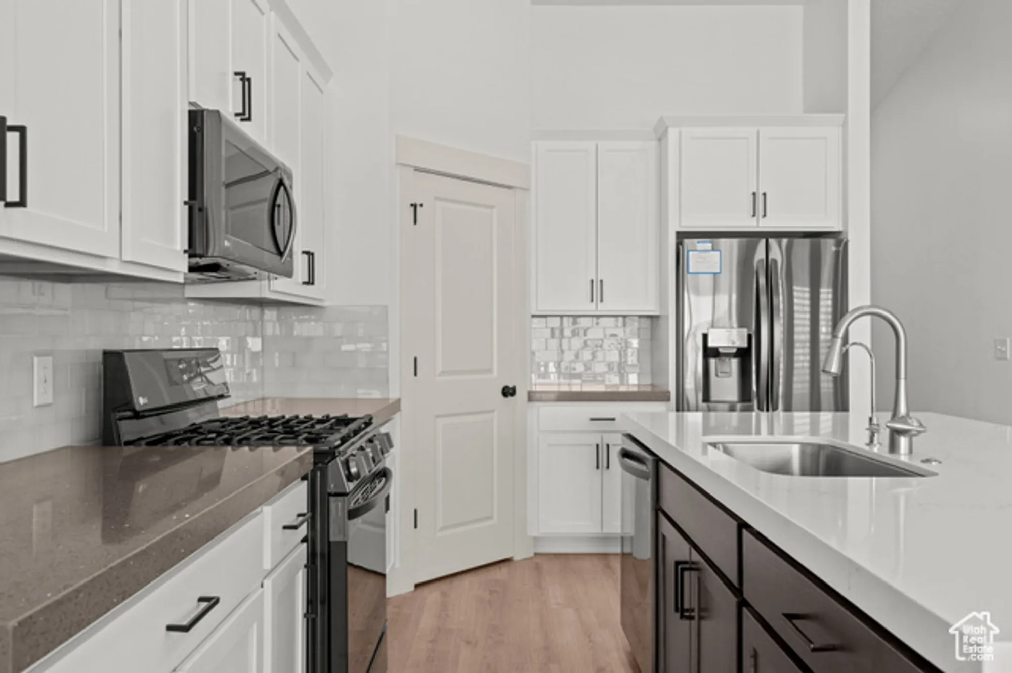 Property Slideshow image 12 of 46 | 85 n parkside loop, Elk Ridge, UT, 84651