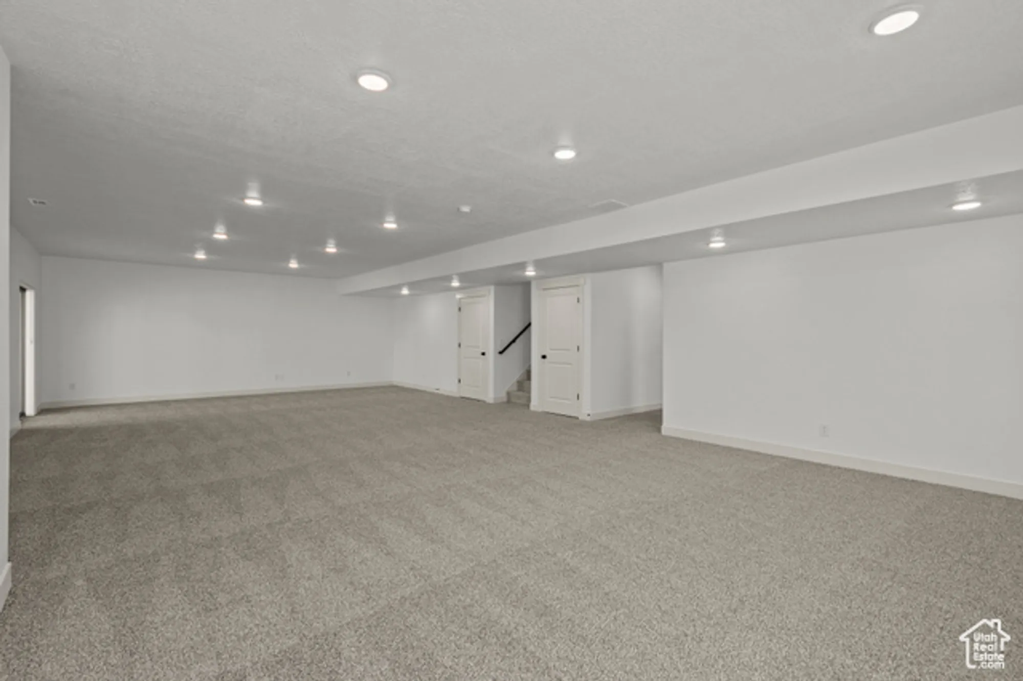 Property Slideshow image 30 of 46 | 85 n parkside loop, Elk Ridge, UT, 84651