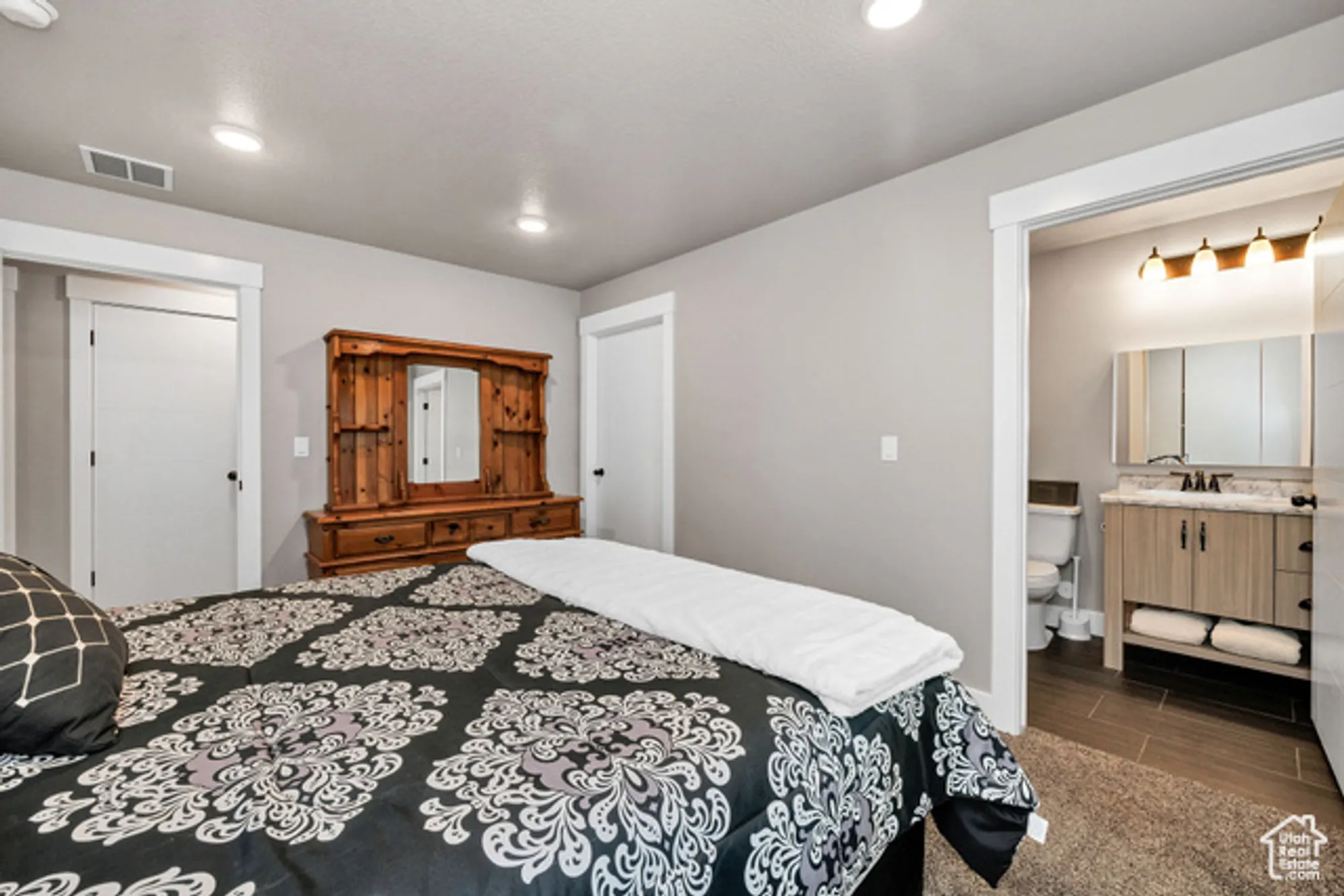 Property Slideshow image 13 of 21 | 967 w 820 n, Tremonton, UT, 84337