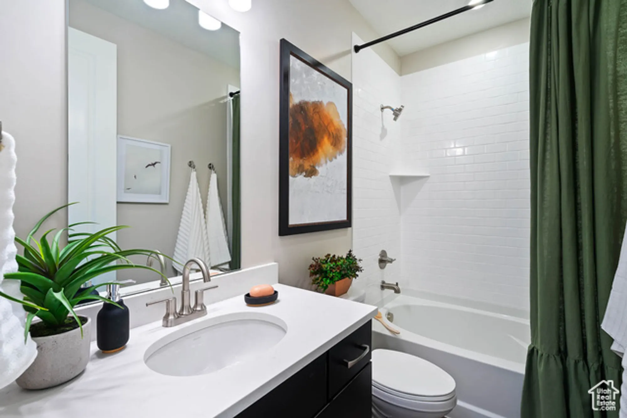 Property Slideshow image 13 of 28 | 6213 w stone mt way 594, South Jordan, UT, 84009