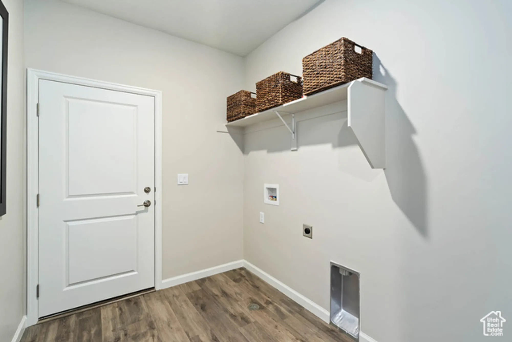 Property Slideshow image 12 of 28 | 6213 w stone mt way 594, South Jordan, UT, 84009