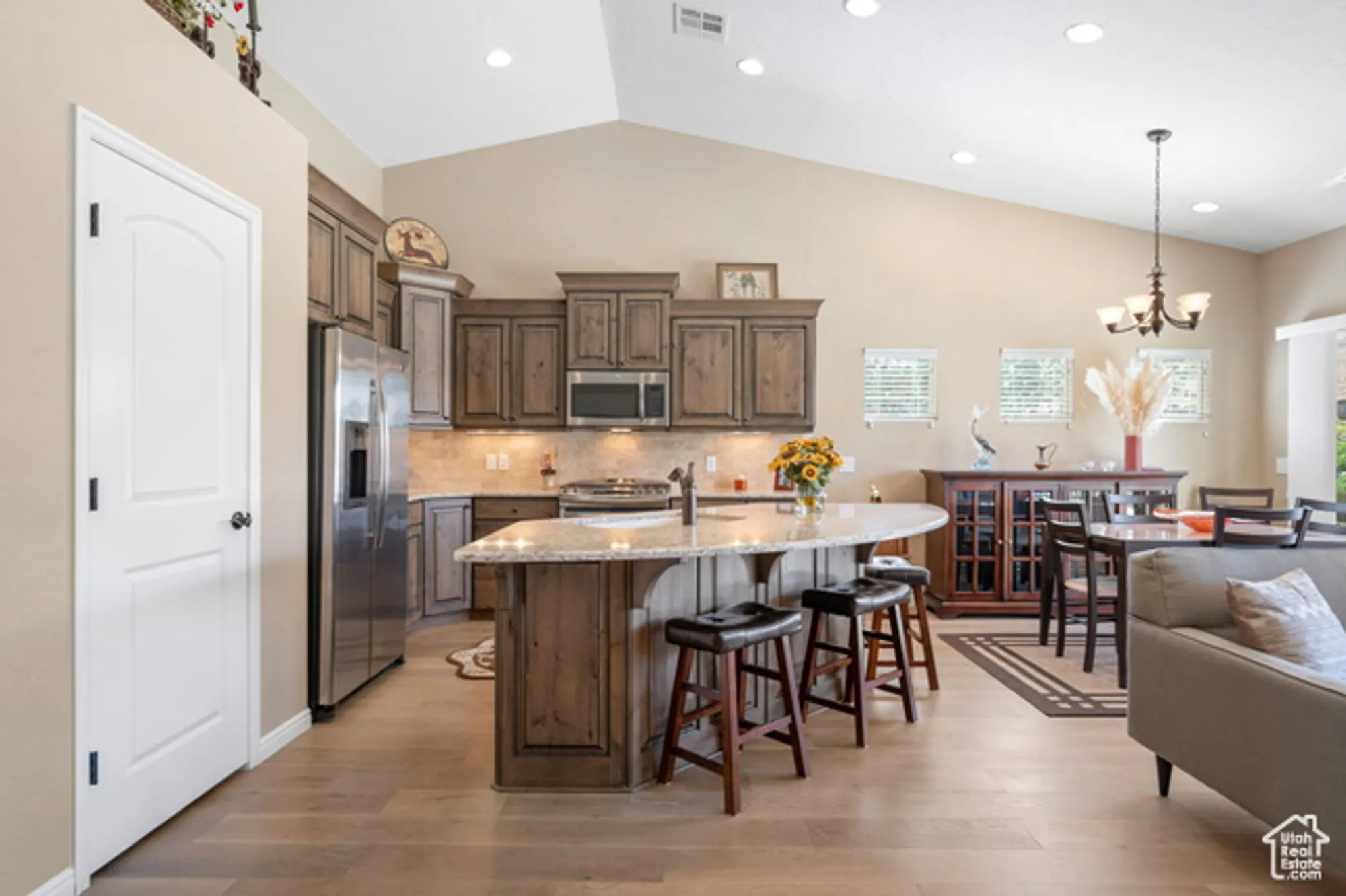 Property Slideshow image 9 of 38 | 5120 s carmel bluffs dr, St George, UT, 84790