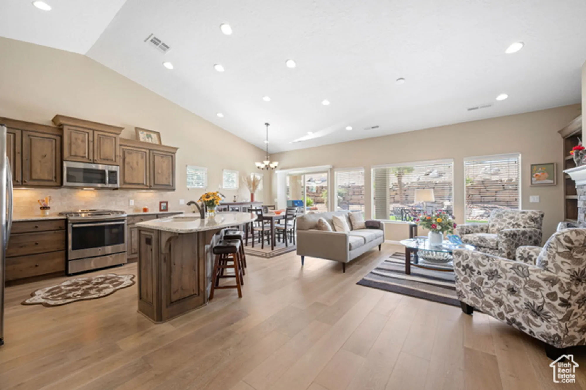 Property Slideshow image 6 of 38 | 5120 s carmel bluffs dr, St George, UT, 84790