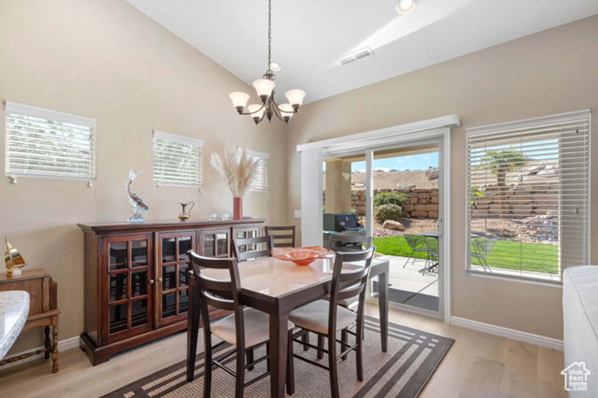 Property Slideshow image 13 of 38 | 5120 s carmel bluffs dr, St George, UT, 84790