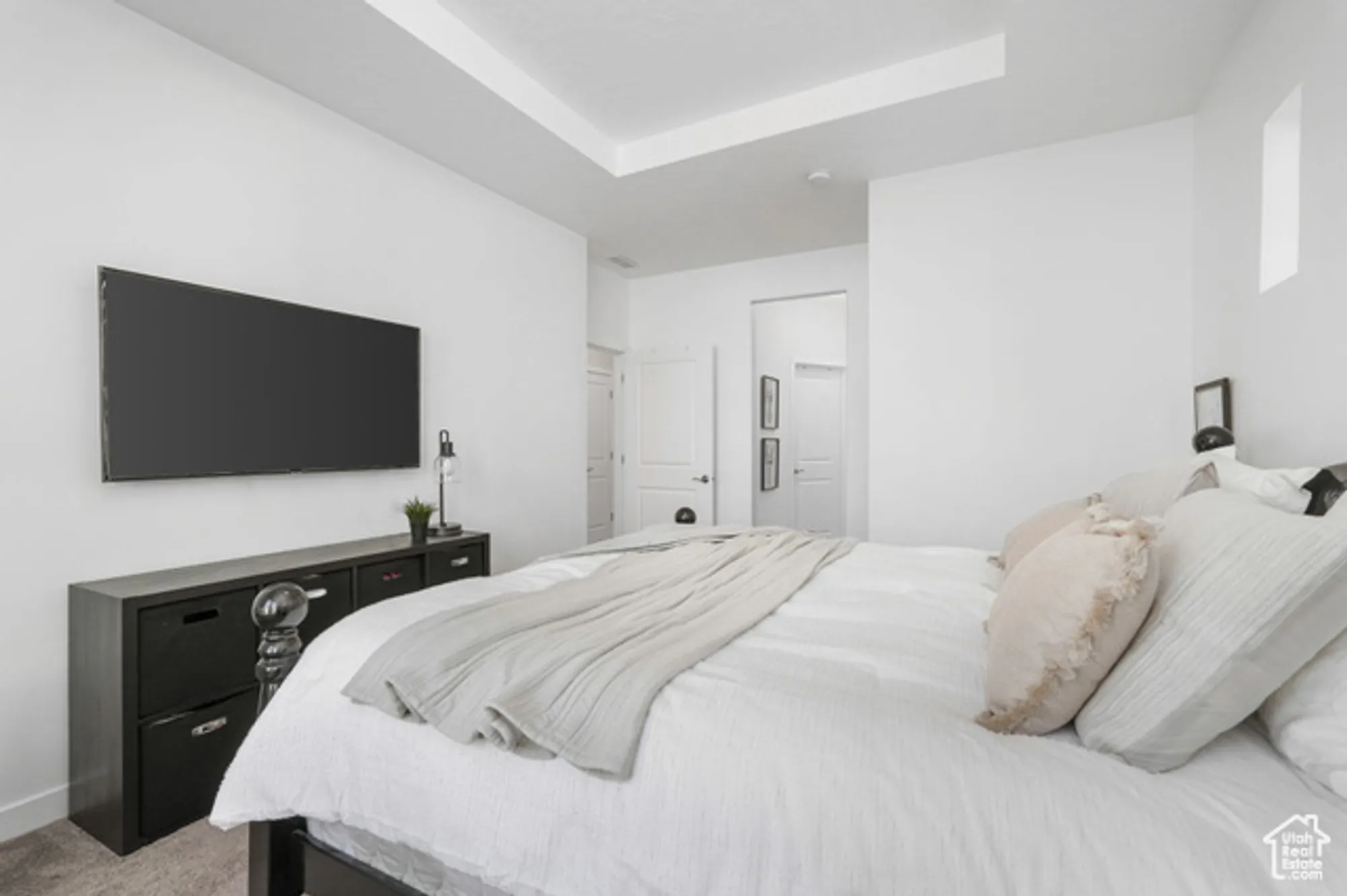 Property Slideshow image 16 of 24 | 6156 w poplar view dr, South Jordan, UT, 84009