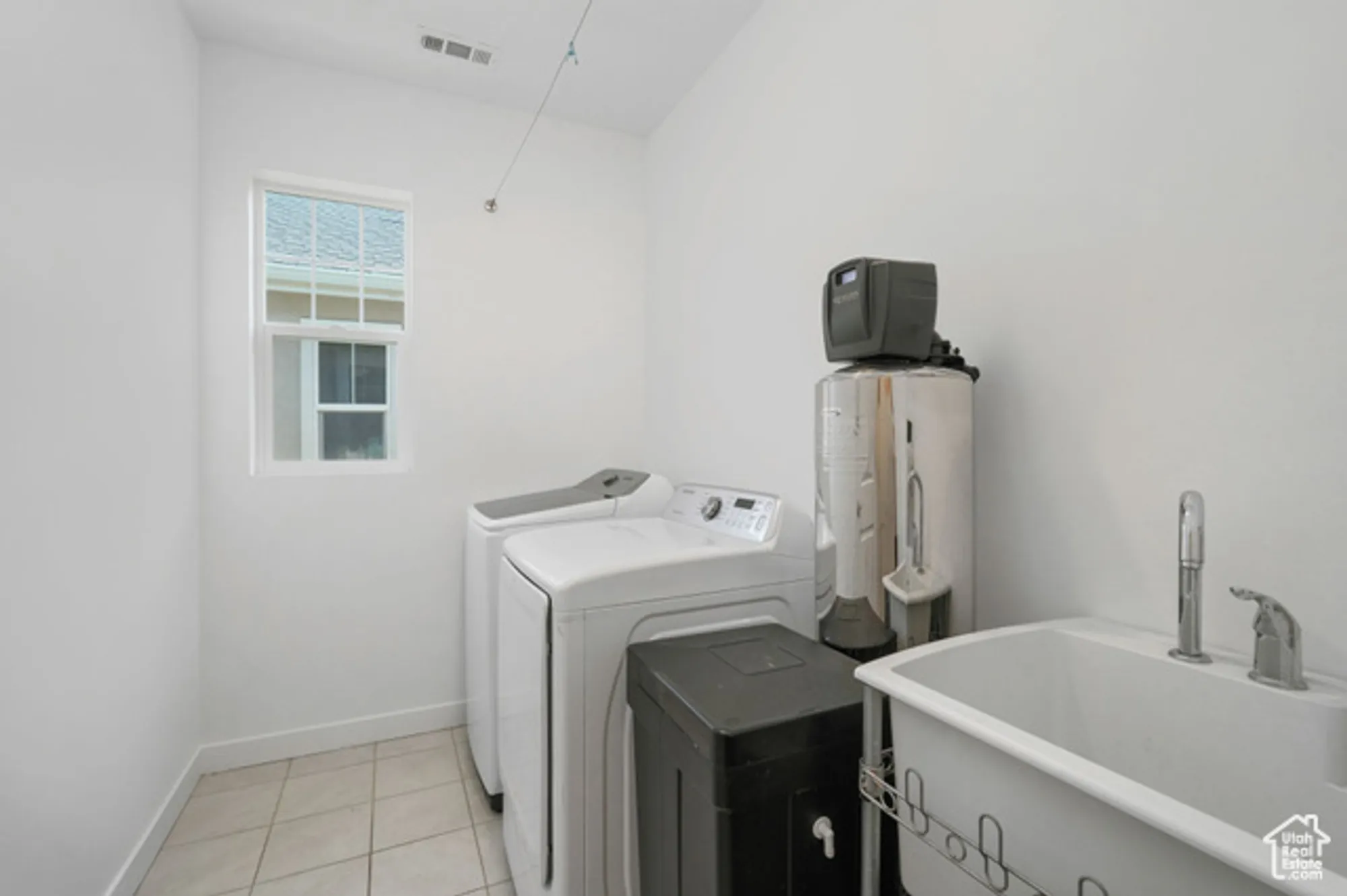 Property Slideshow image 19 of 24 | 6156 w poplar view dr, South Jordan, UT, 84009