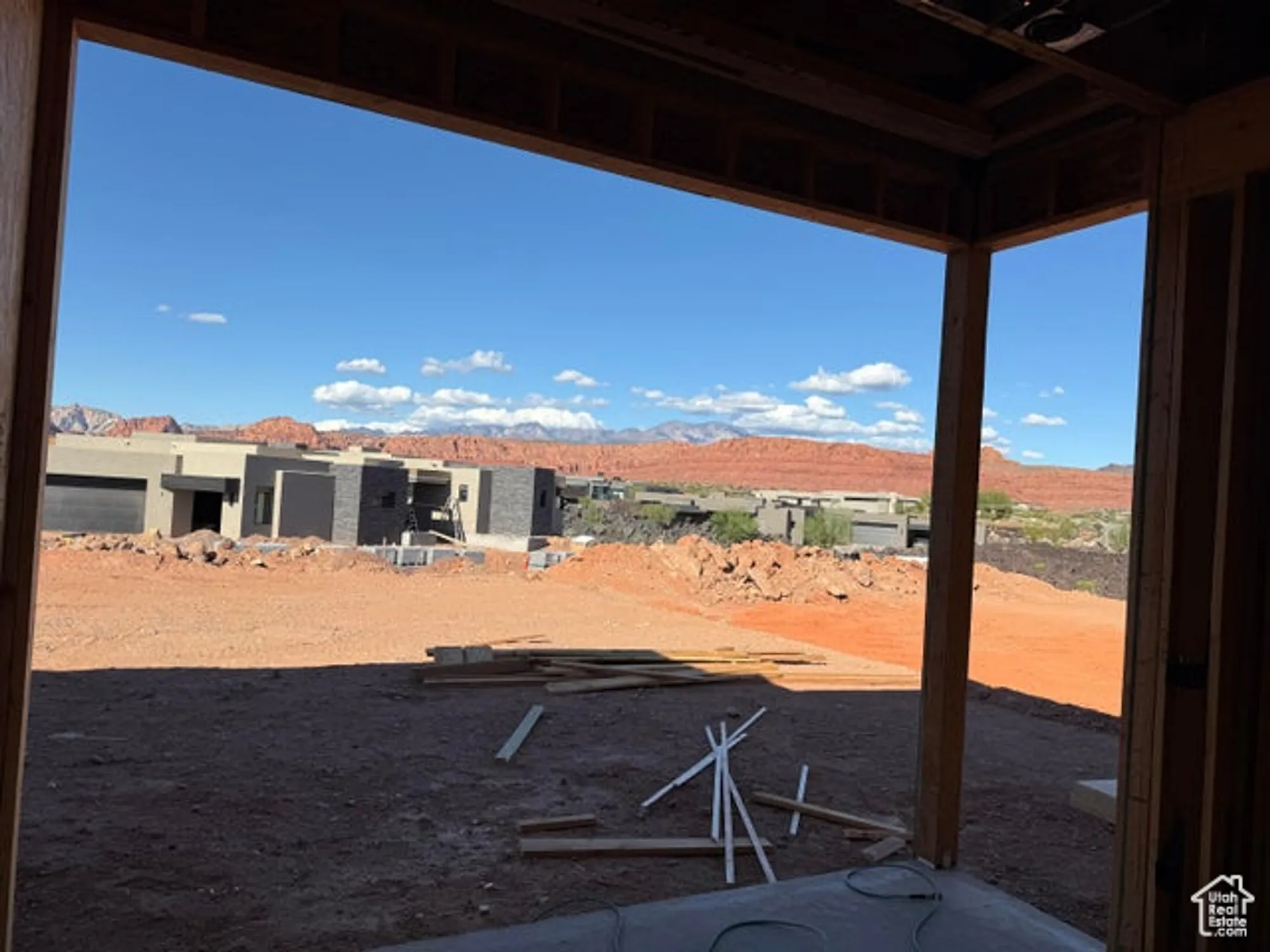 Property Slideshow image 10 of 44 | 2874 w indian peaks cir, St. George, UT, 84770