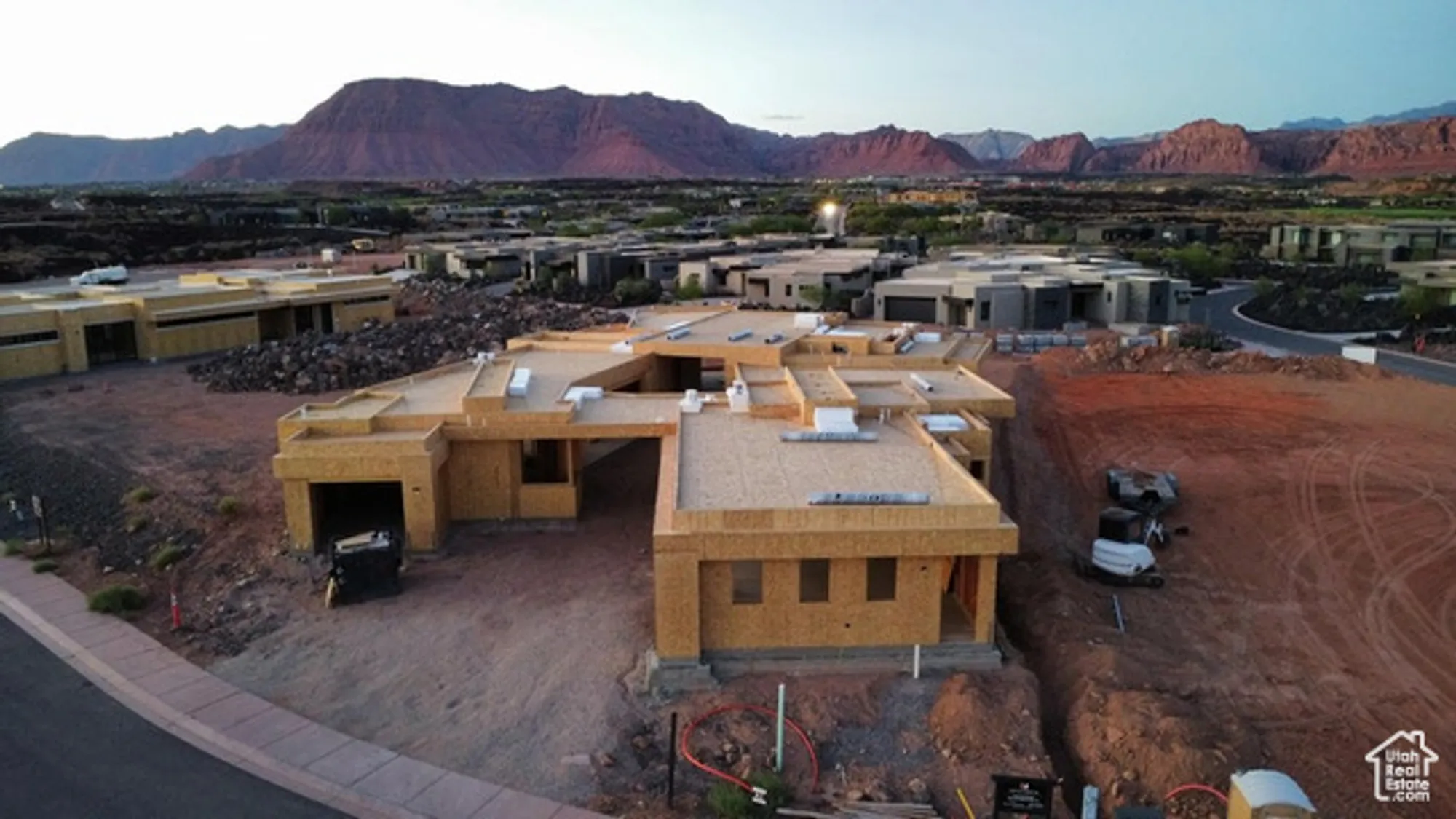 Property Slideshow image 21 of 44 | 2874 w indian peaks cir, St. George, UT, 84770