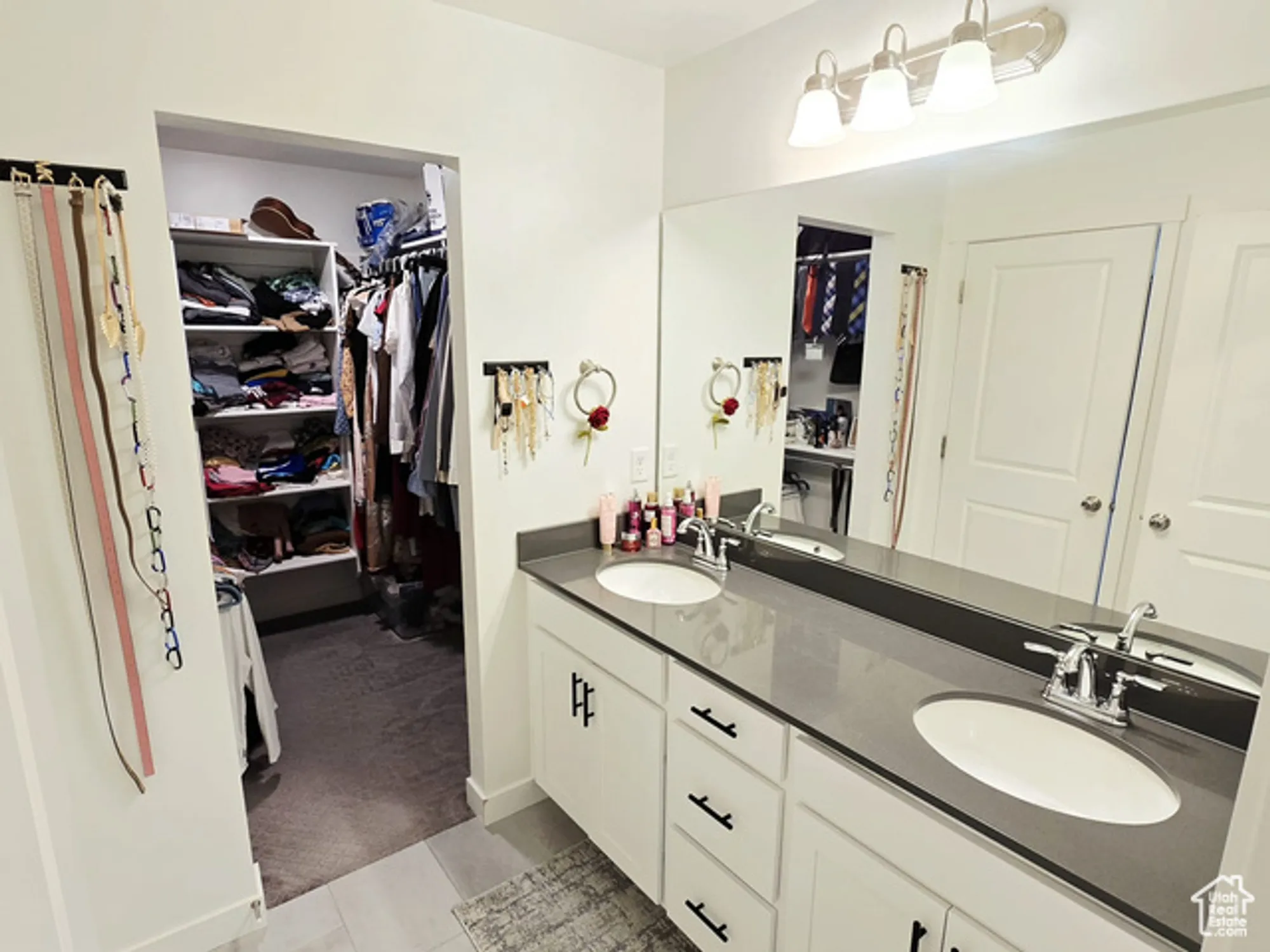 Property Slideshow image 10 of 20 | 6317 w south jordan pkwy, South Jordan, UT, 84095