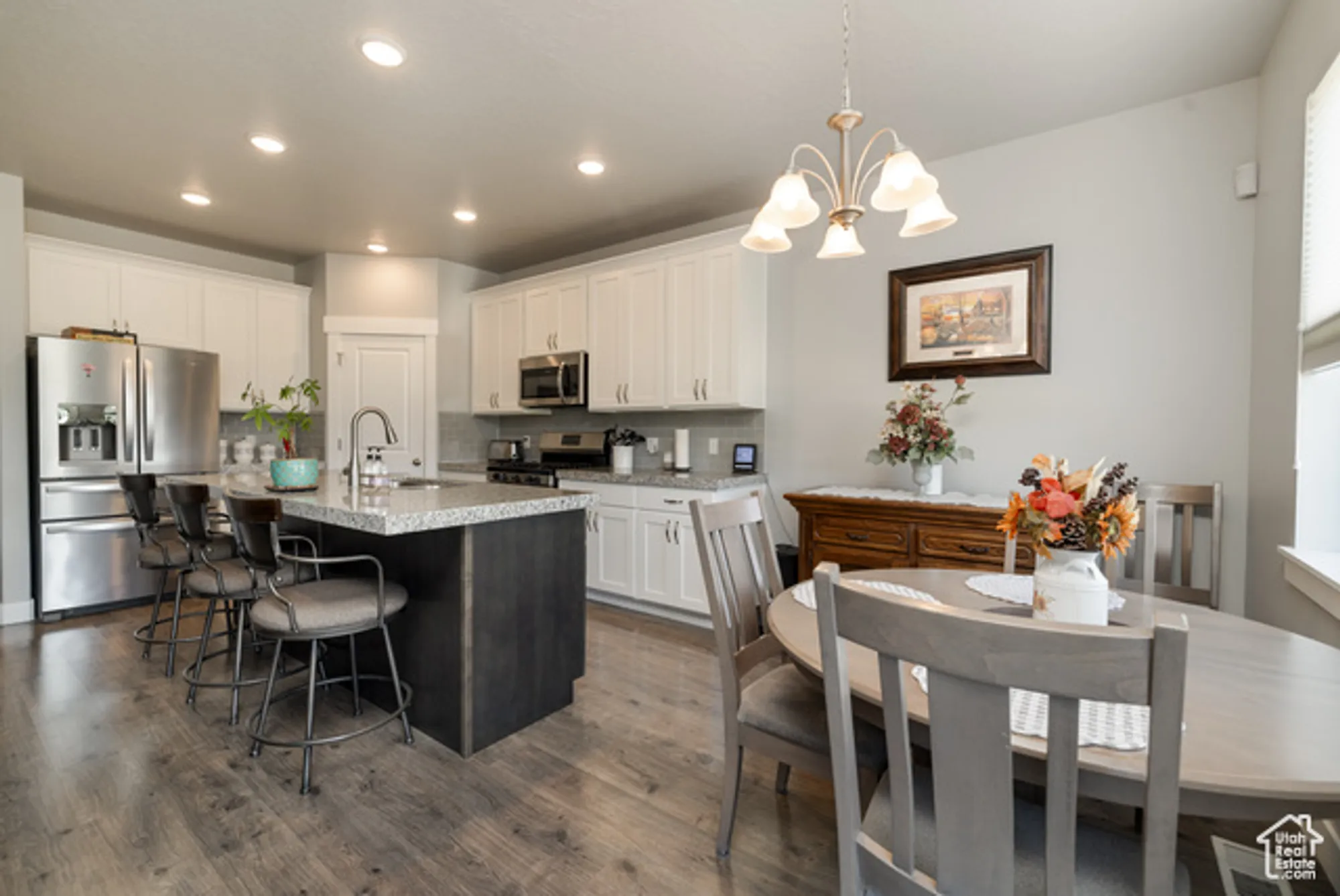 Property Slideshow image 8 of 21 | 94 w hillside dr, Elk Ridge, UT, 84651