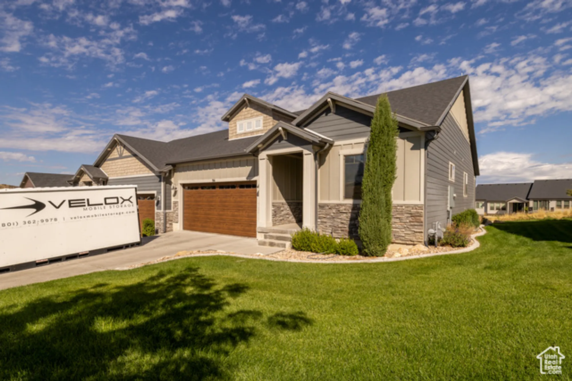 Property Slideshow image 2 of 21 | 94 w hillside dr, Elk Ridge, UT, 84651