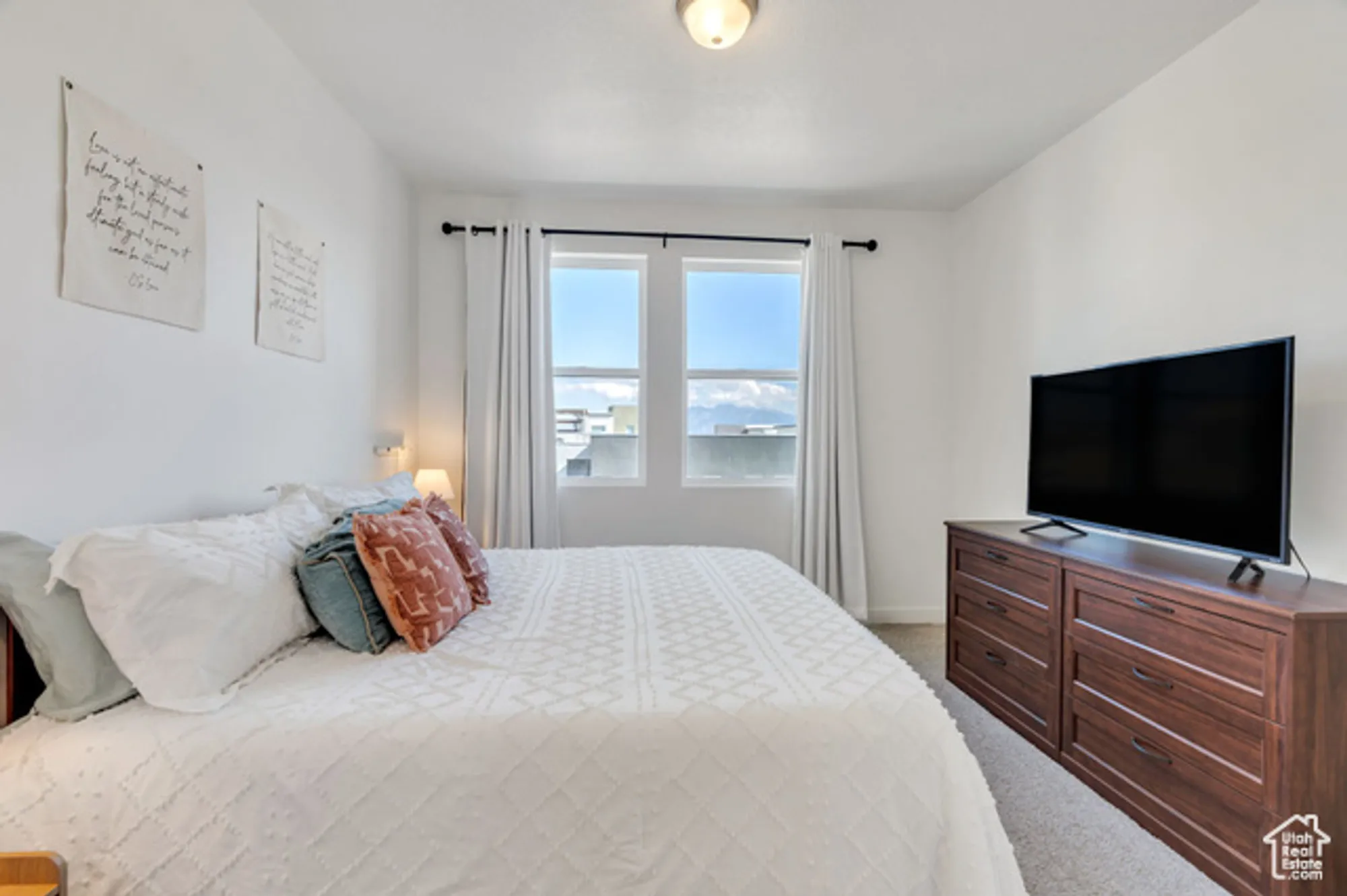 Property Slideshow image 12 of 33 | 5192 w black twig dr # d306, South Jordan, UT, 84009