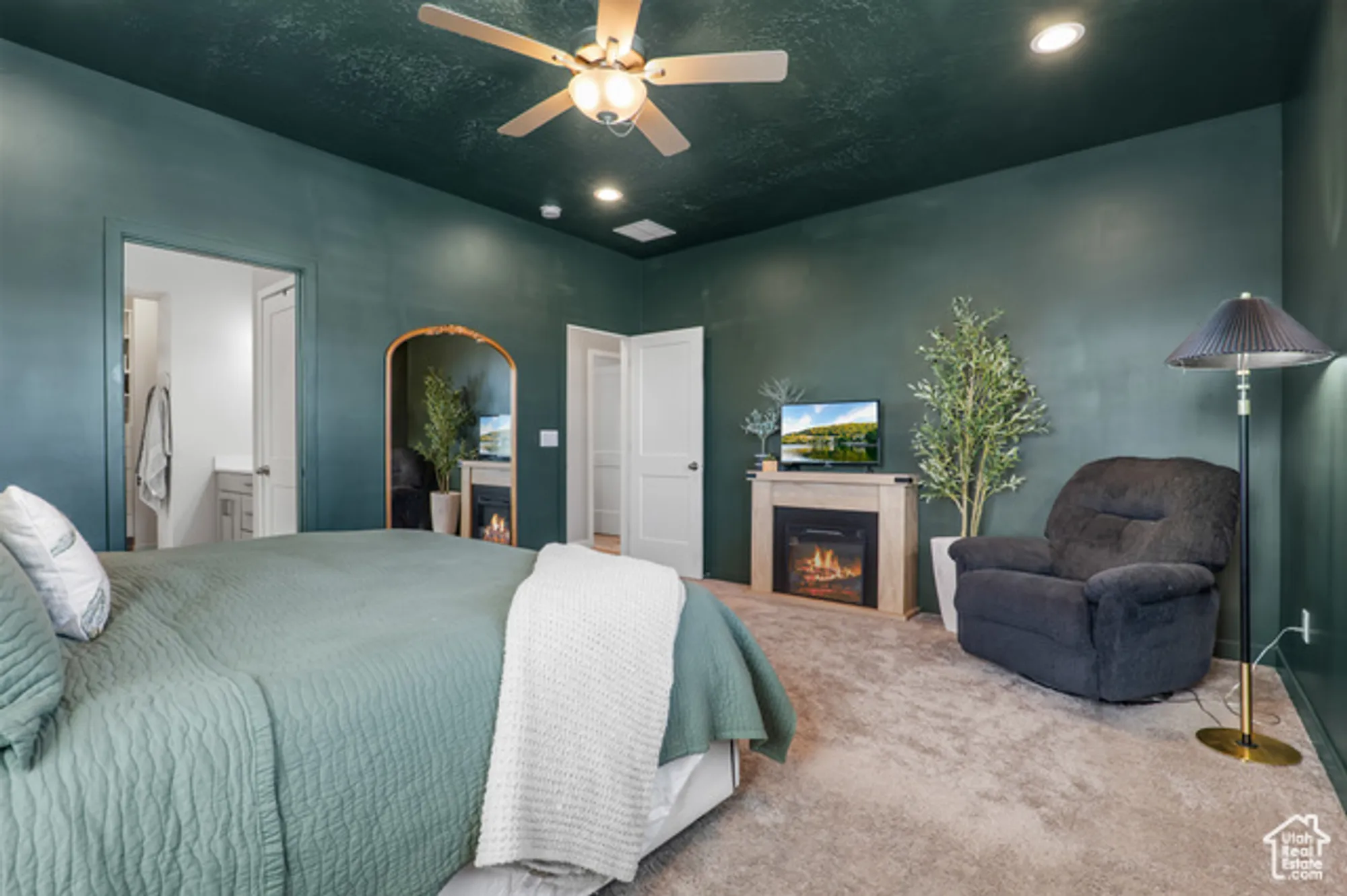 Property Slideshow image 43 of 65 | 11656 s moring point way # 572, South Jordan, UT, 84009