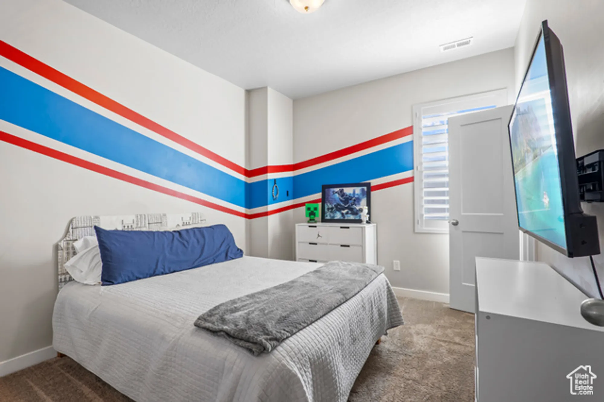 Property Slideshow image 38 of 65 | 11656 s moring point way # 572, South Jordan, UT, 84009