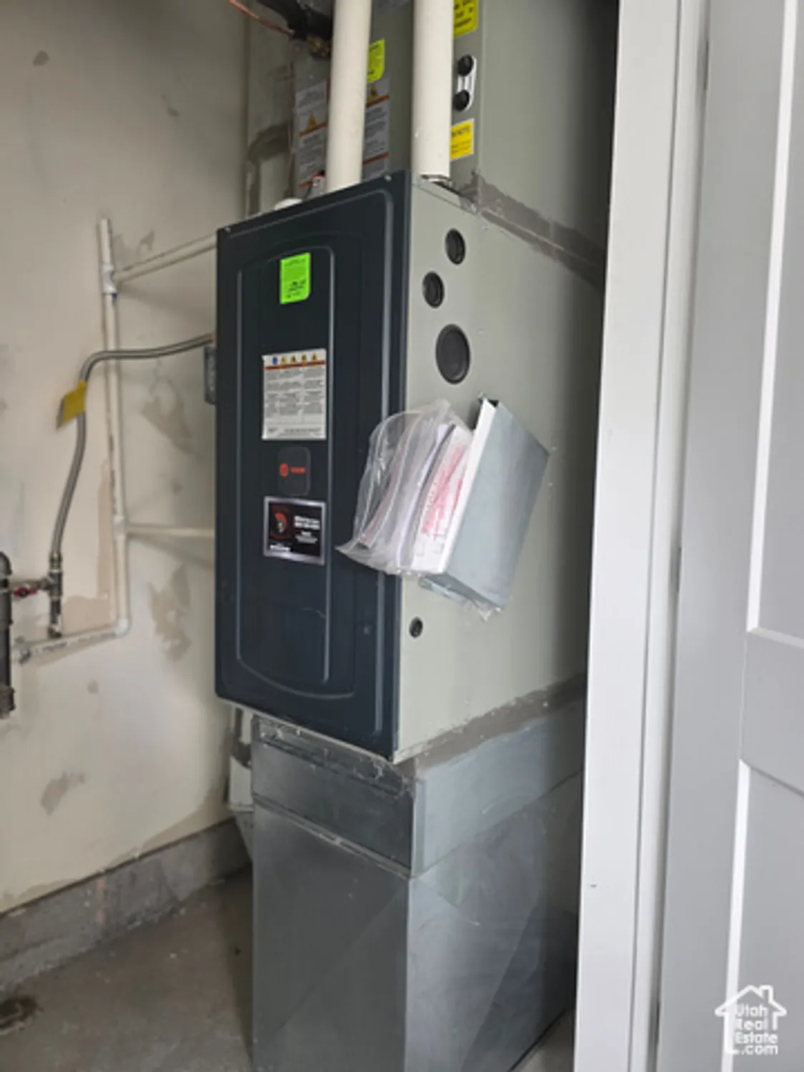 Property Slideshow image 38 of 38 | 6158 w south jordan pkwy, South Jordan, UT, 84009