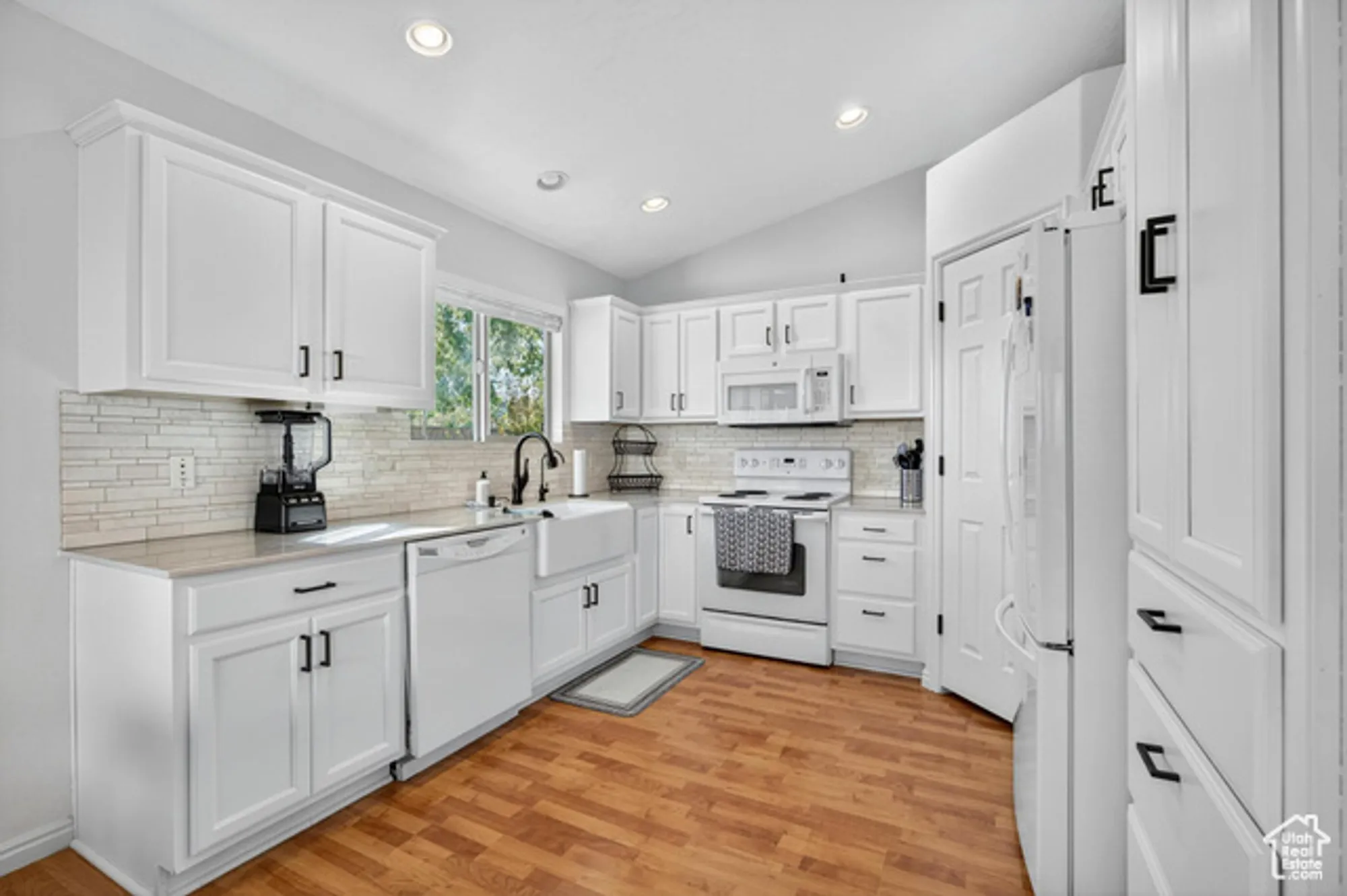 Property Slideshow image 14 of 70 | 4167 s airy hill dr, St George, UT, 84790