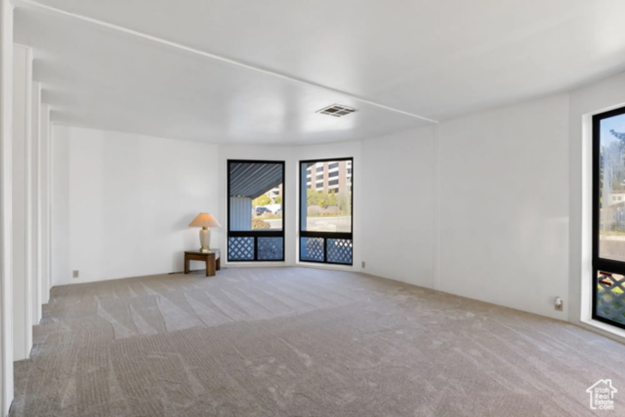 Property Slideshow image 5 of 40 | 89 w evening star way, Sandy, UT, 84070