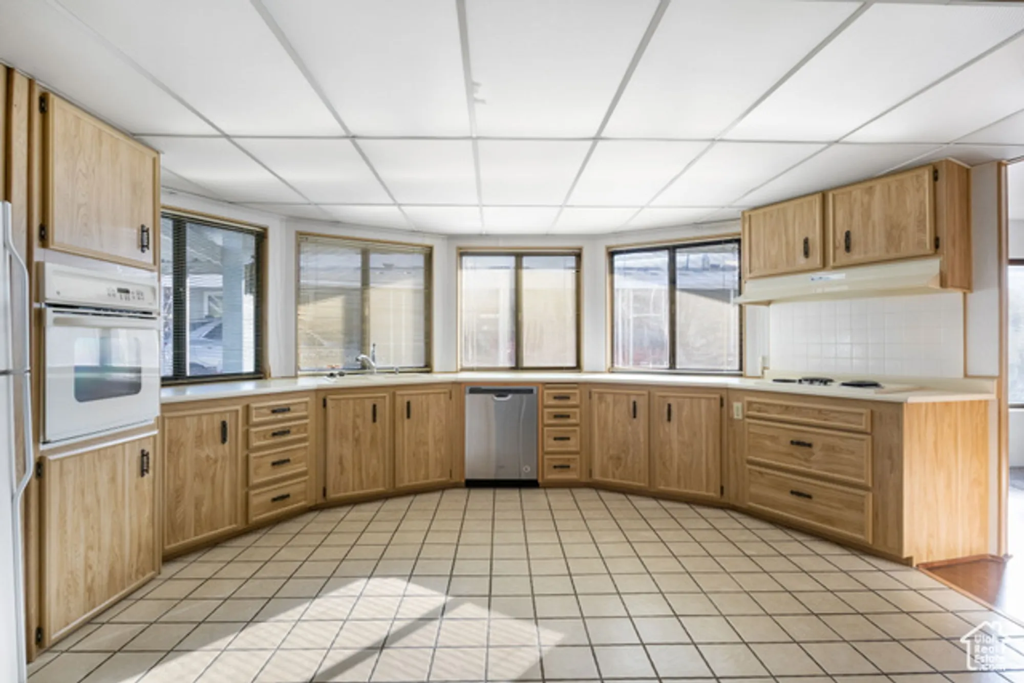 Property Slideshow image 12 of 40 | 89 w evening star way, Sandy, UT, 84070