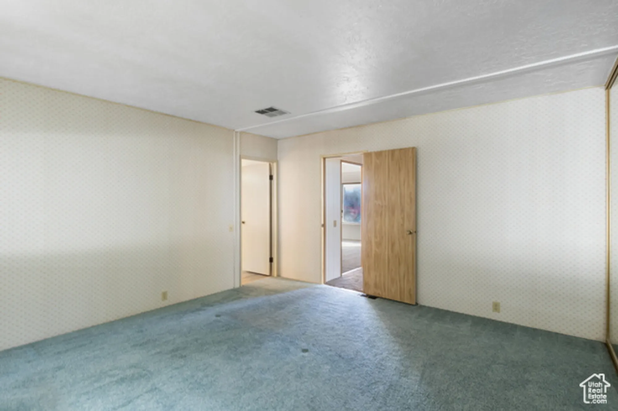 Property Slideshow image 26 of 40 | 89 w evening star way, Sandy, UT, 84070