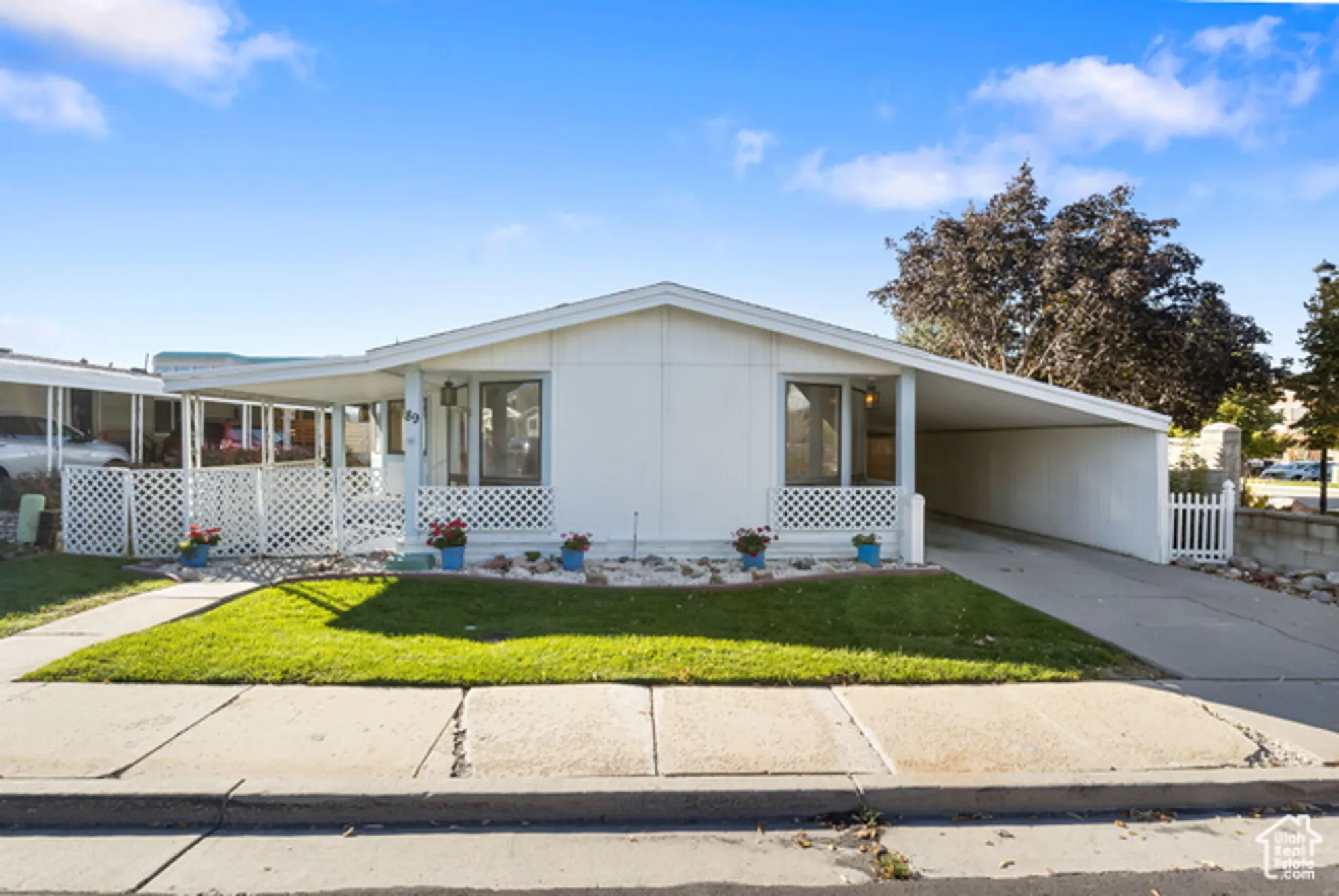 Property Slideshow image 3 of 40 | 89 w evening star way, Sandy, UT, 84070