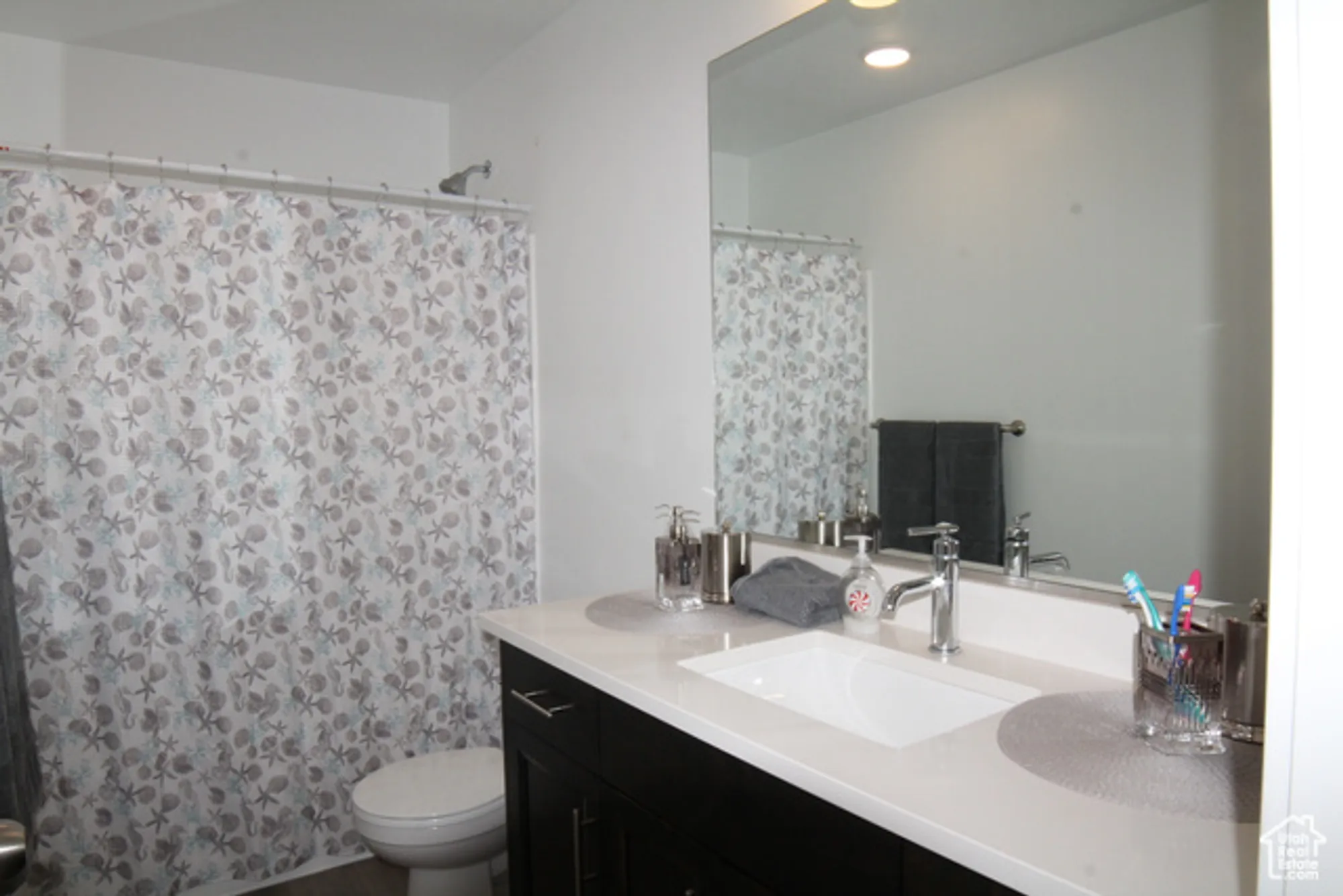 Property Slideshow image 10 of 19 | 805 n 980 w, Tremonton, UT, 84337