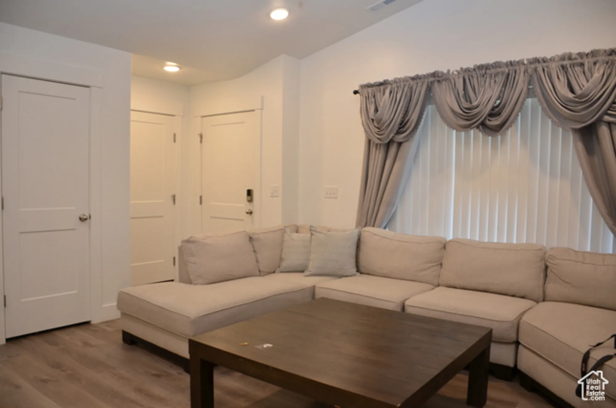 Property Slideshow image 4 of 19 | 805 n 980 w, Tremonton, UT, 84337