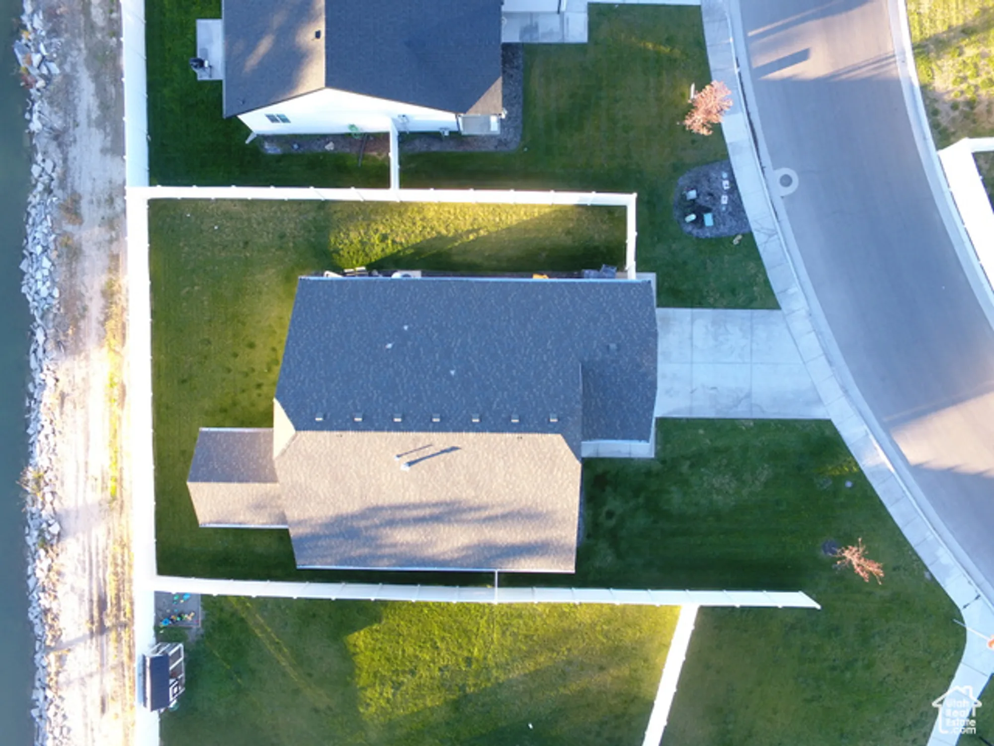 Property Slideshow image 18 of 19 | 805 n 980 w, Tremonton, UT, 84337