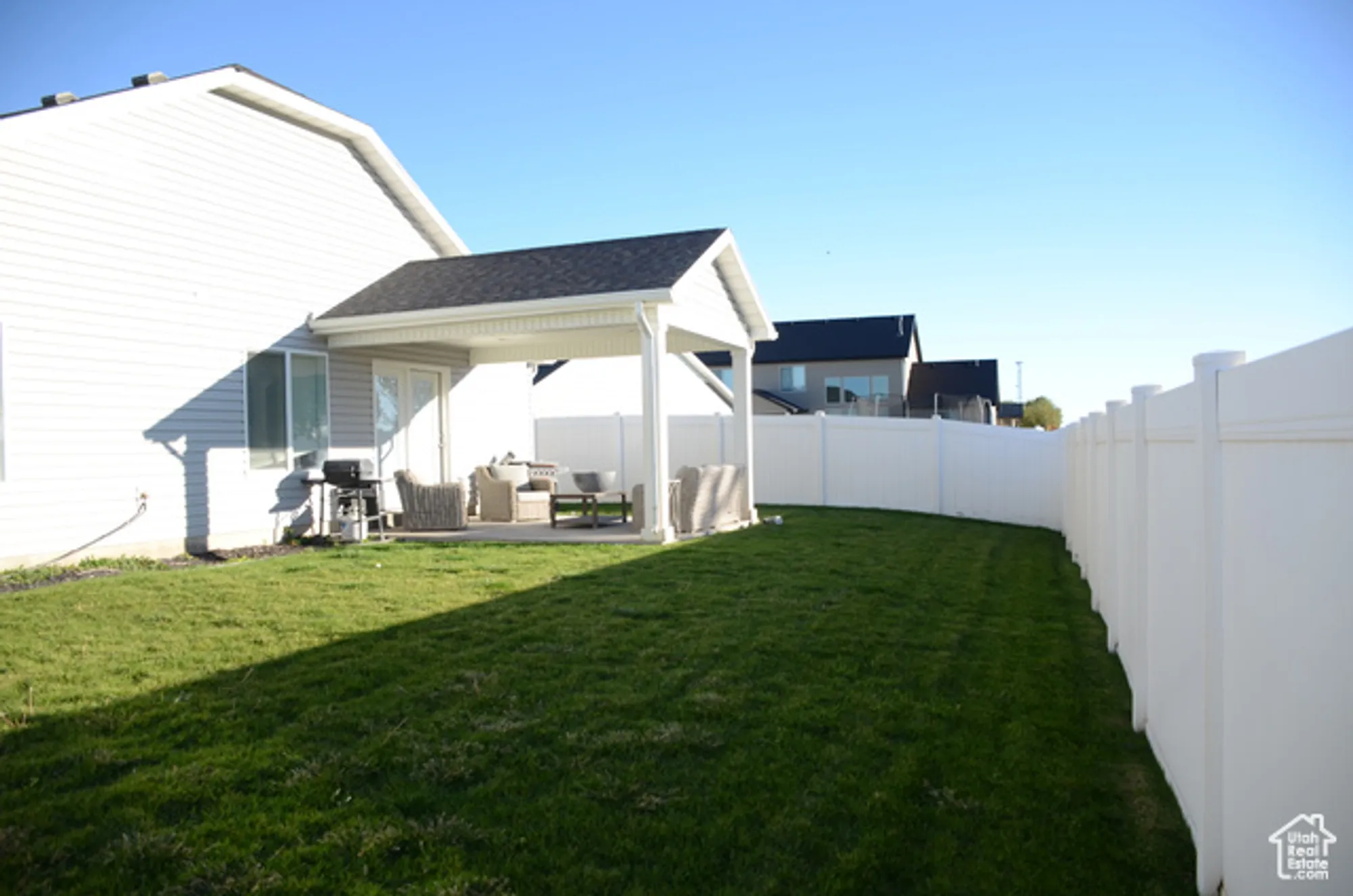Property Slideshow image 16 of 19 | 805 n 980 w, Tremonton, UT, 84337