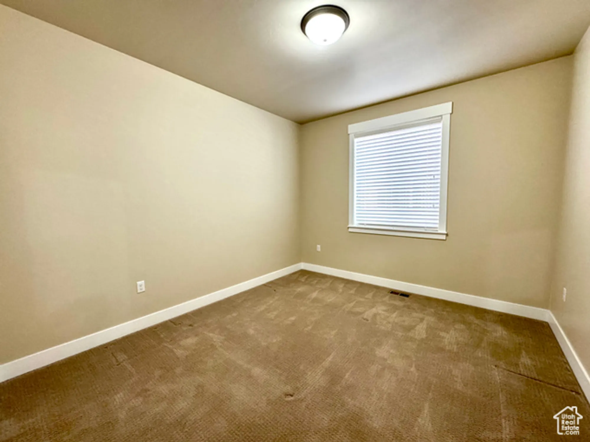 Property Slideshow image 4 of 21 | 1216 s 1150 w # 19, Payson, UT, 84651
