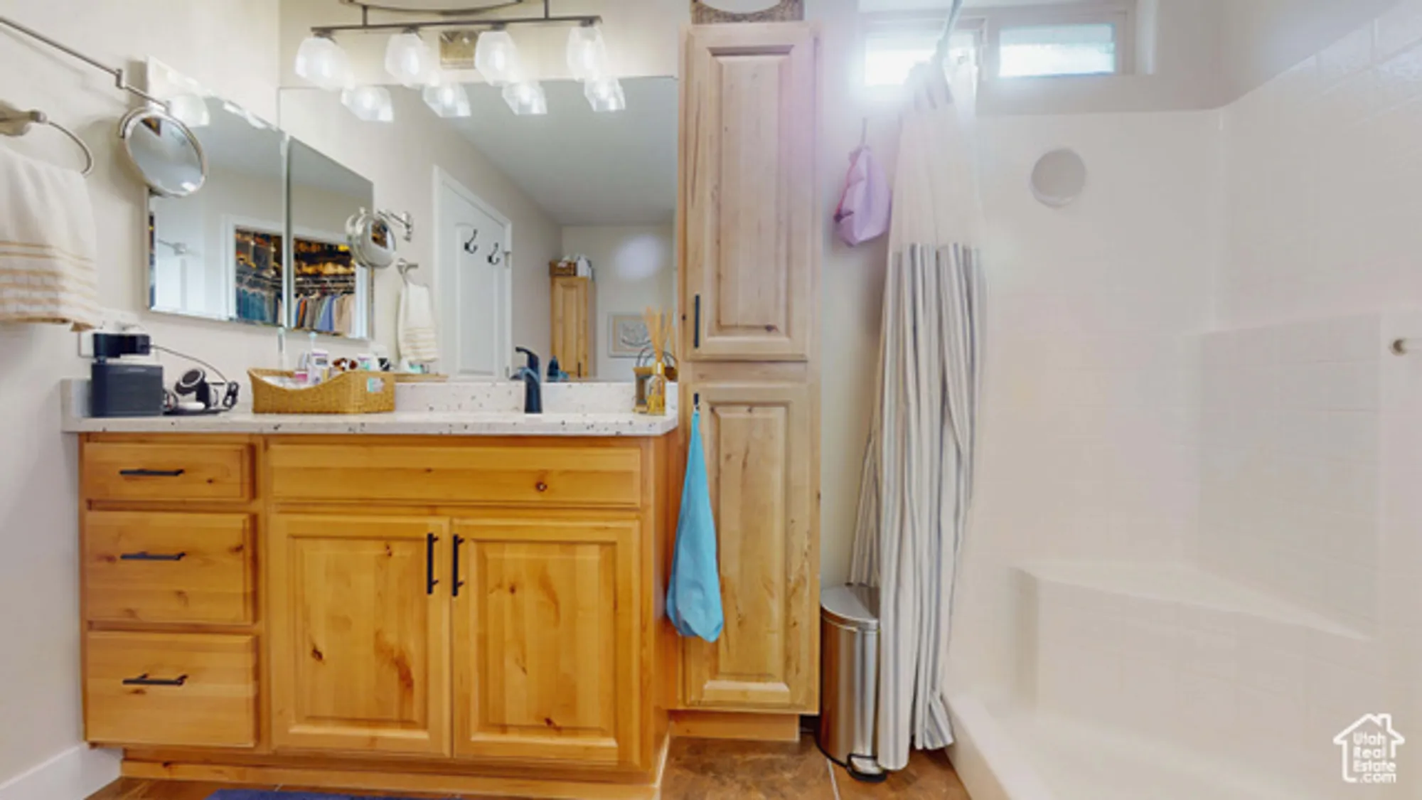 Property Slideshow image 16 of 32 | 4005 s carisa dr, St George, UT, 84790
