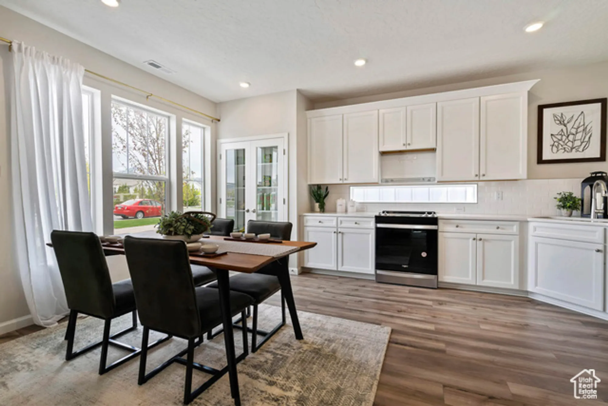Property Slideshow image 6 of 18 | 11654 s gannet way # 555, South Jordan, UT, 84009
