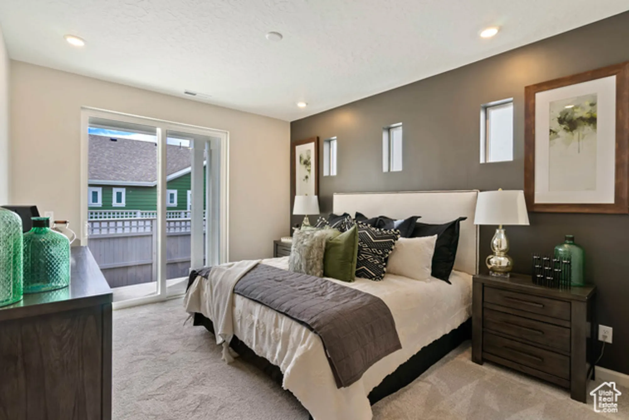 Property Slideshow image 14 of 18 | 11654 s gannet way # 555, South Jordan, UT, 84009