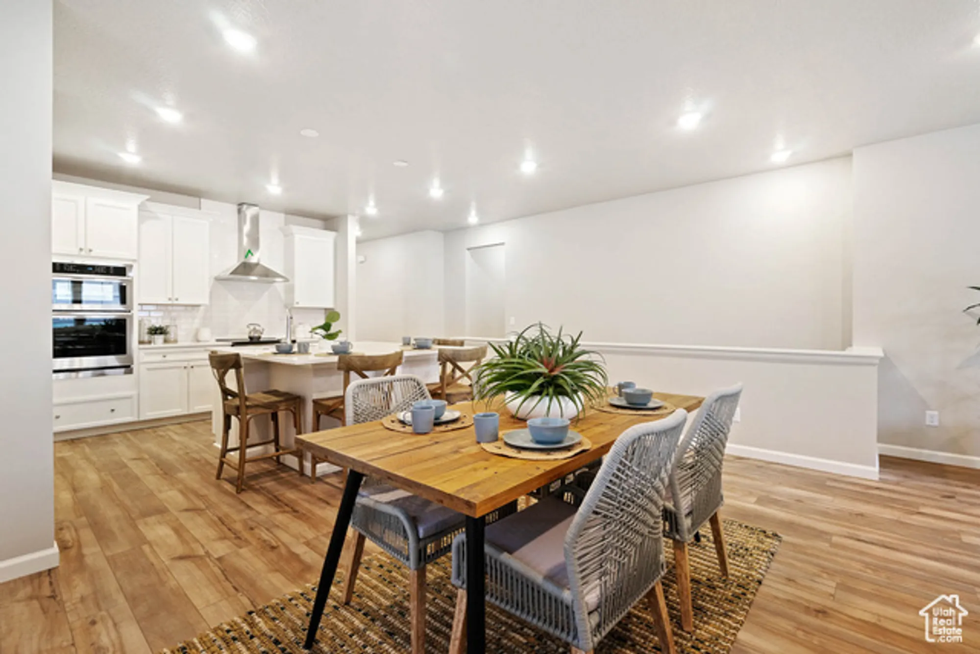 Property Slideshow image 7 of 32 | 11662 s gannet way # 580, South Jordan, UT, 84009