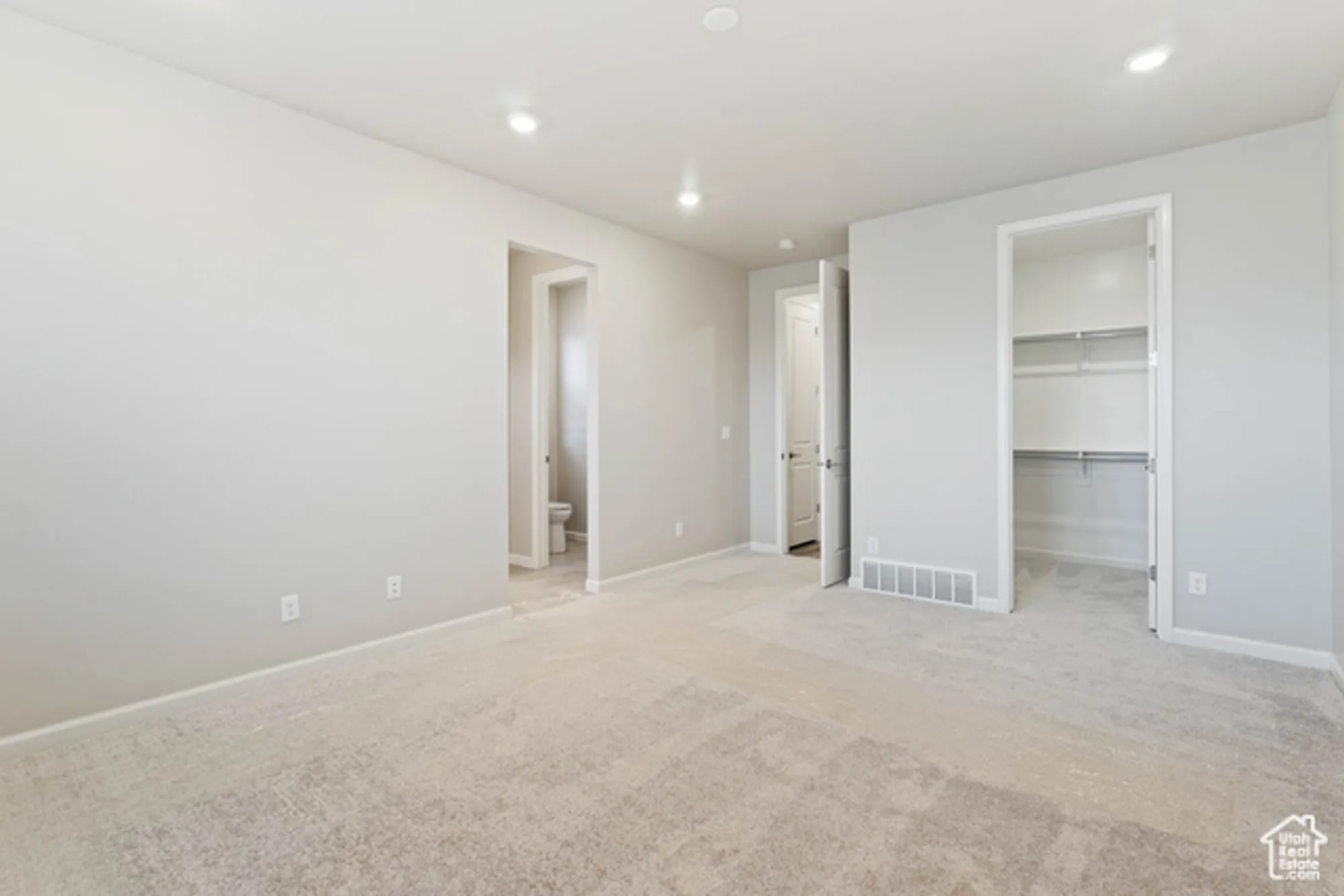 Property Slideshow image 22 of 32 | 11662 s gannet way # 580, South Jordan, UT, 84009
