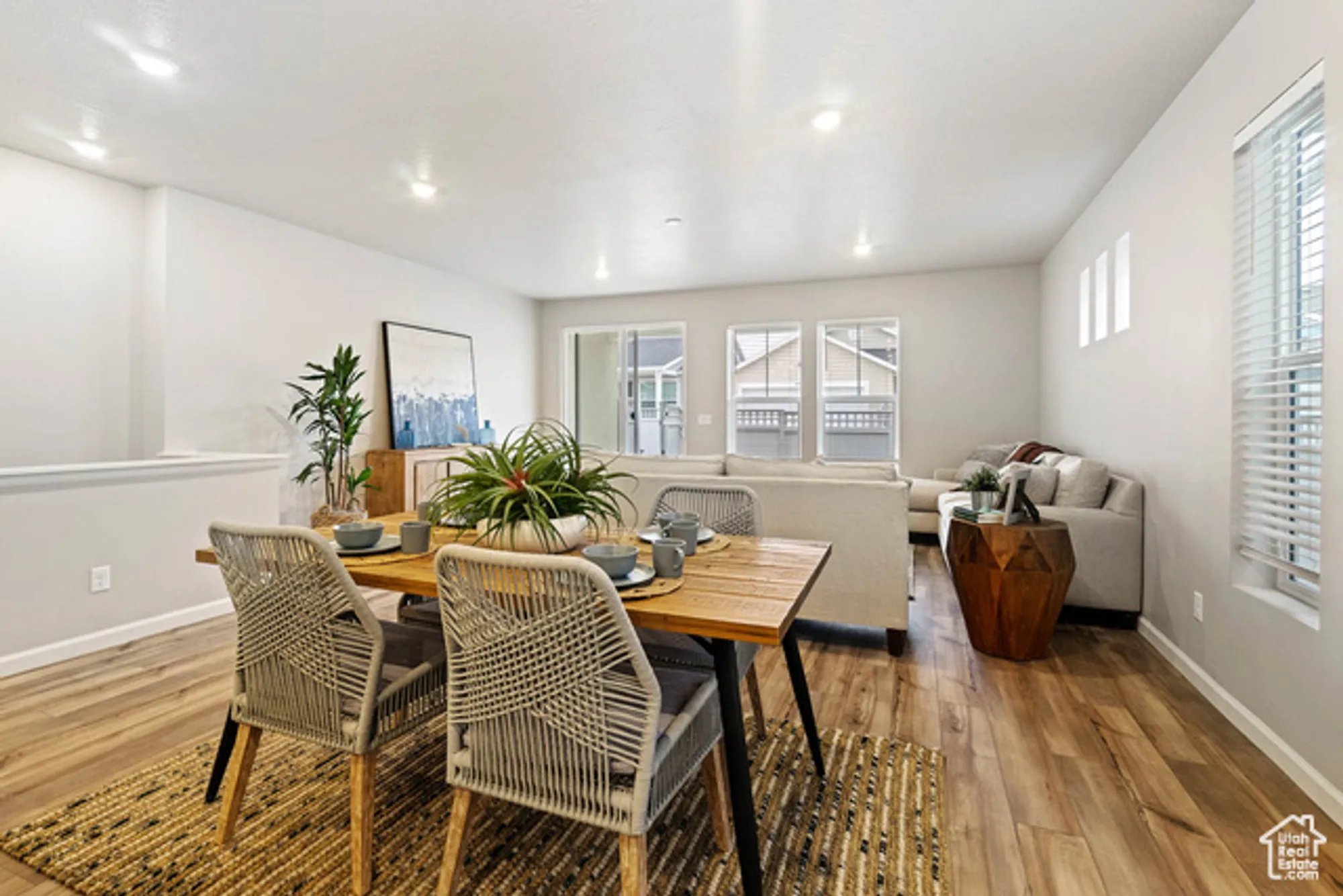 Property Slideshow image 11 of 32 | 11662 s gannet way # 580, South Jordan, UT, 84009